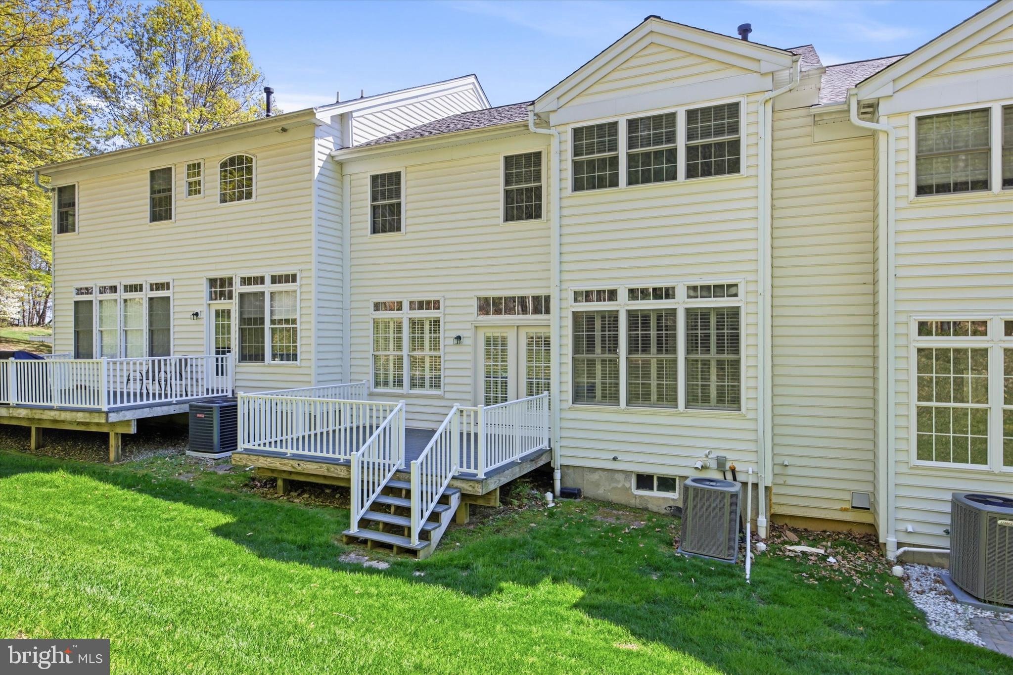 WHITELAND HILLS - Residential