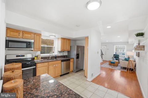 331 LAVERNE AVENUE ALEXANDRIA VA 22305