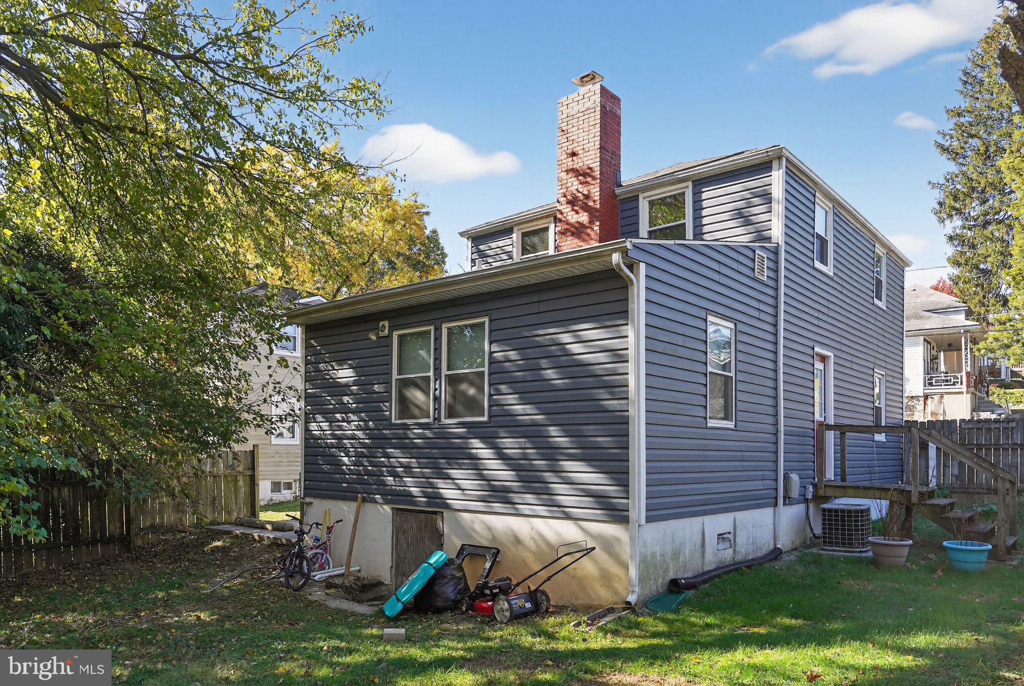 RIDGEWOOD - Residential