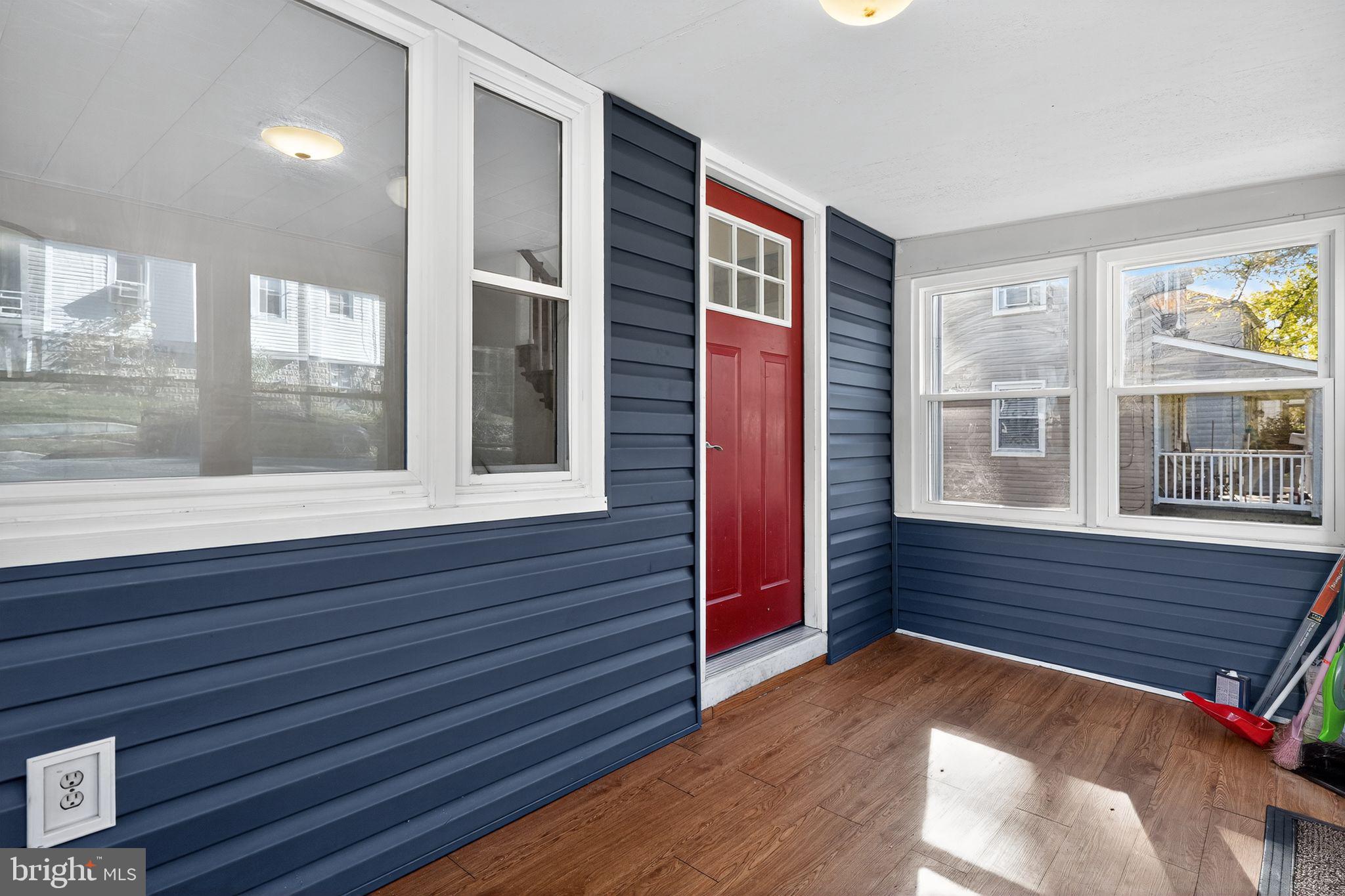 RIDGEWOOD - Residential