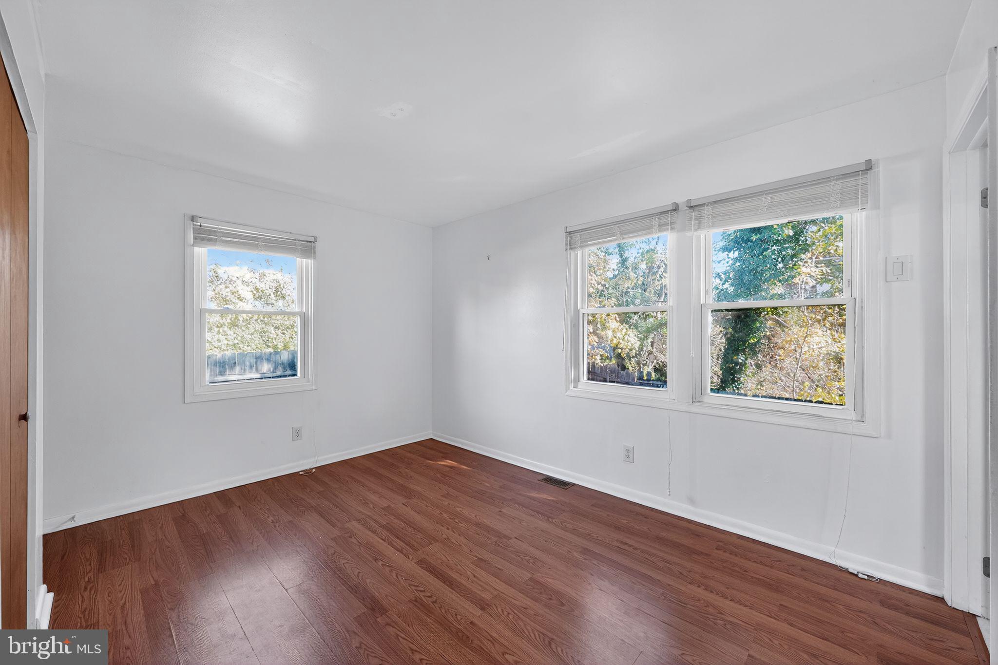 RIDGEWOOD - Residential