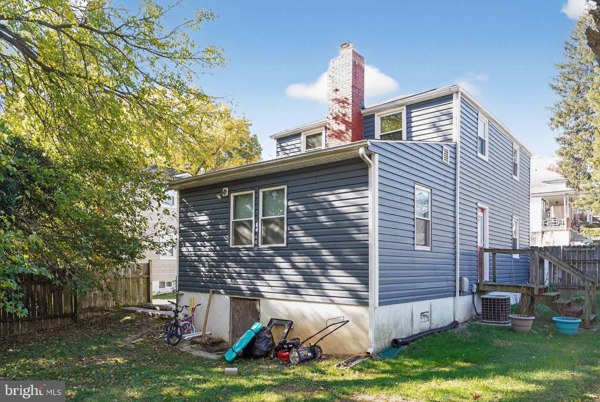 RIDGEWOOD - Residential