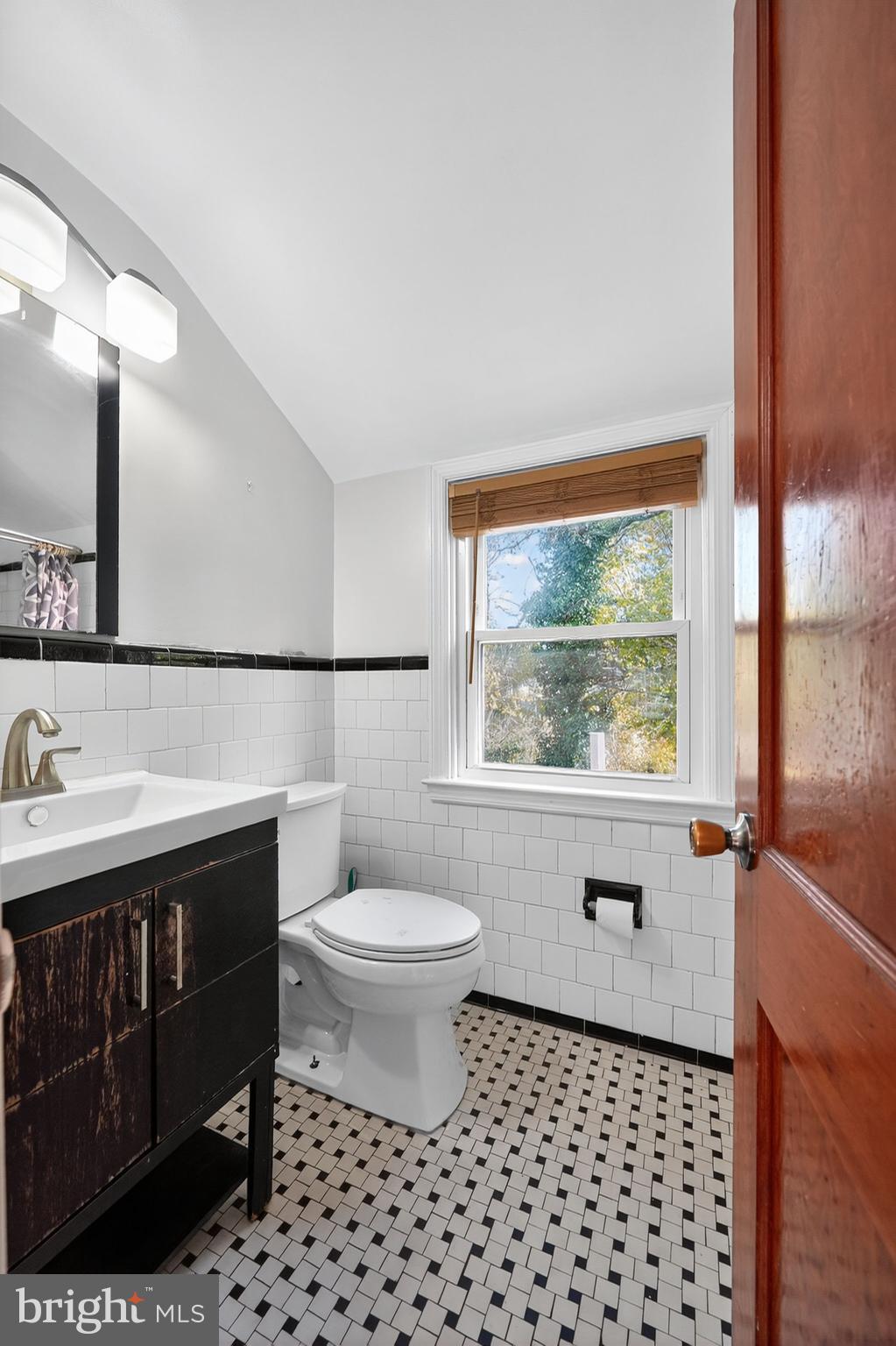 RIDGEWOOD - Residential