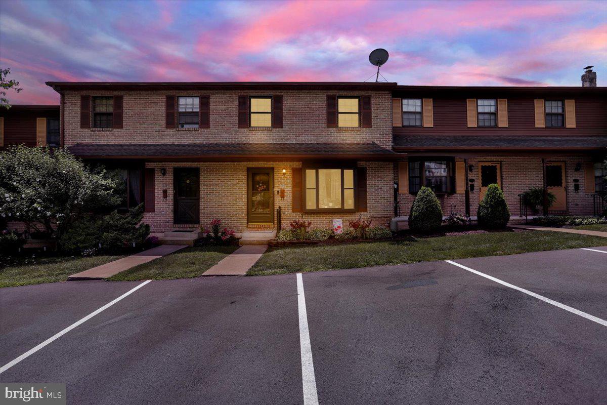 118 VILLAGE DRIVE