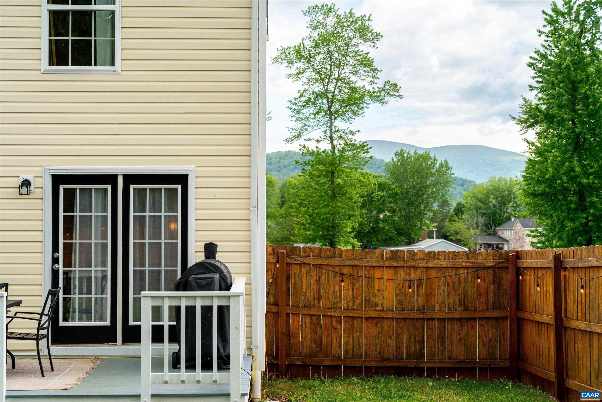 BARRINGTON PLACE - Residential