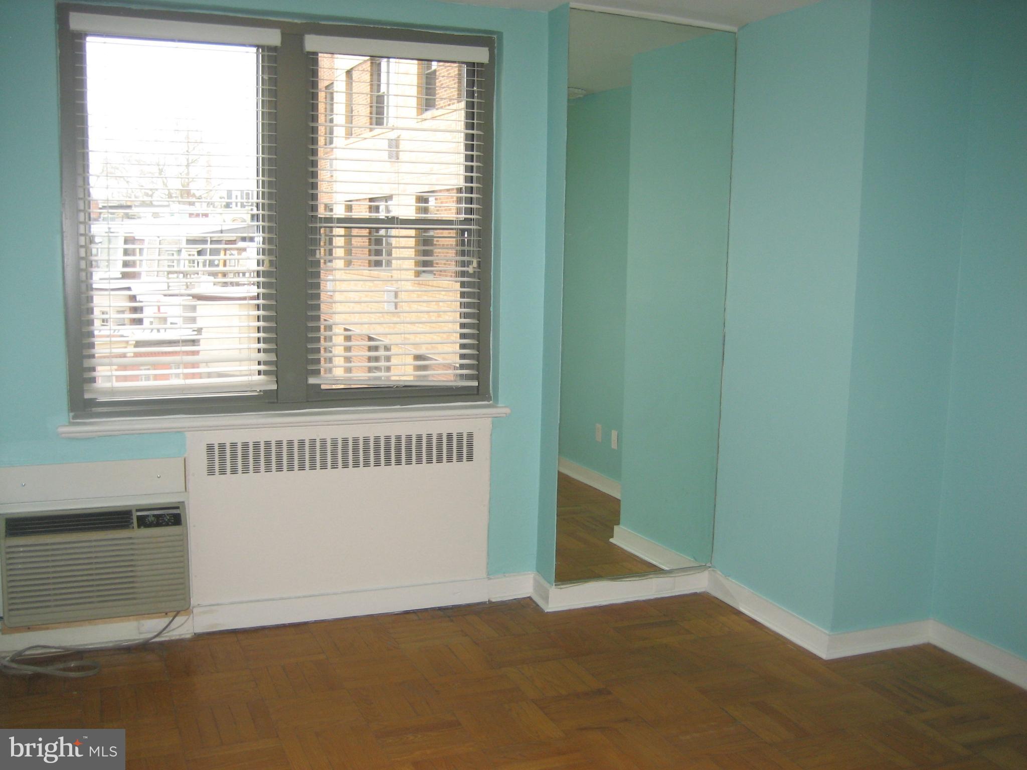 ART MUSEUM AREA - Residential Lease