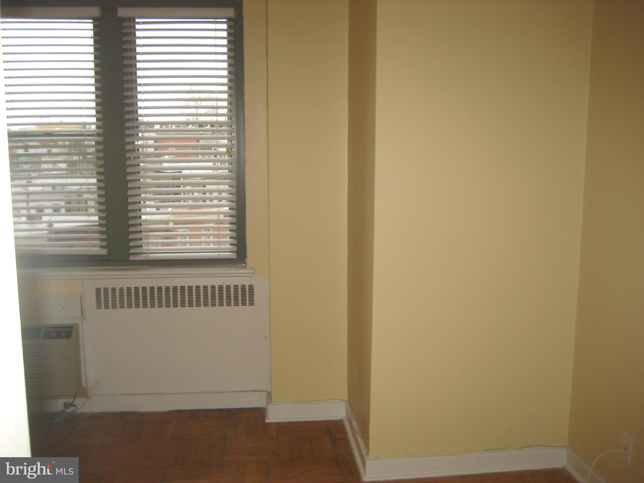 ART MUSEUM AREA - Residential Lease