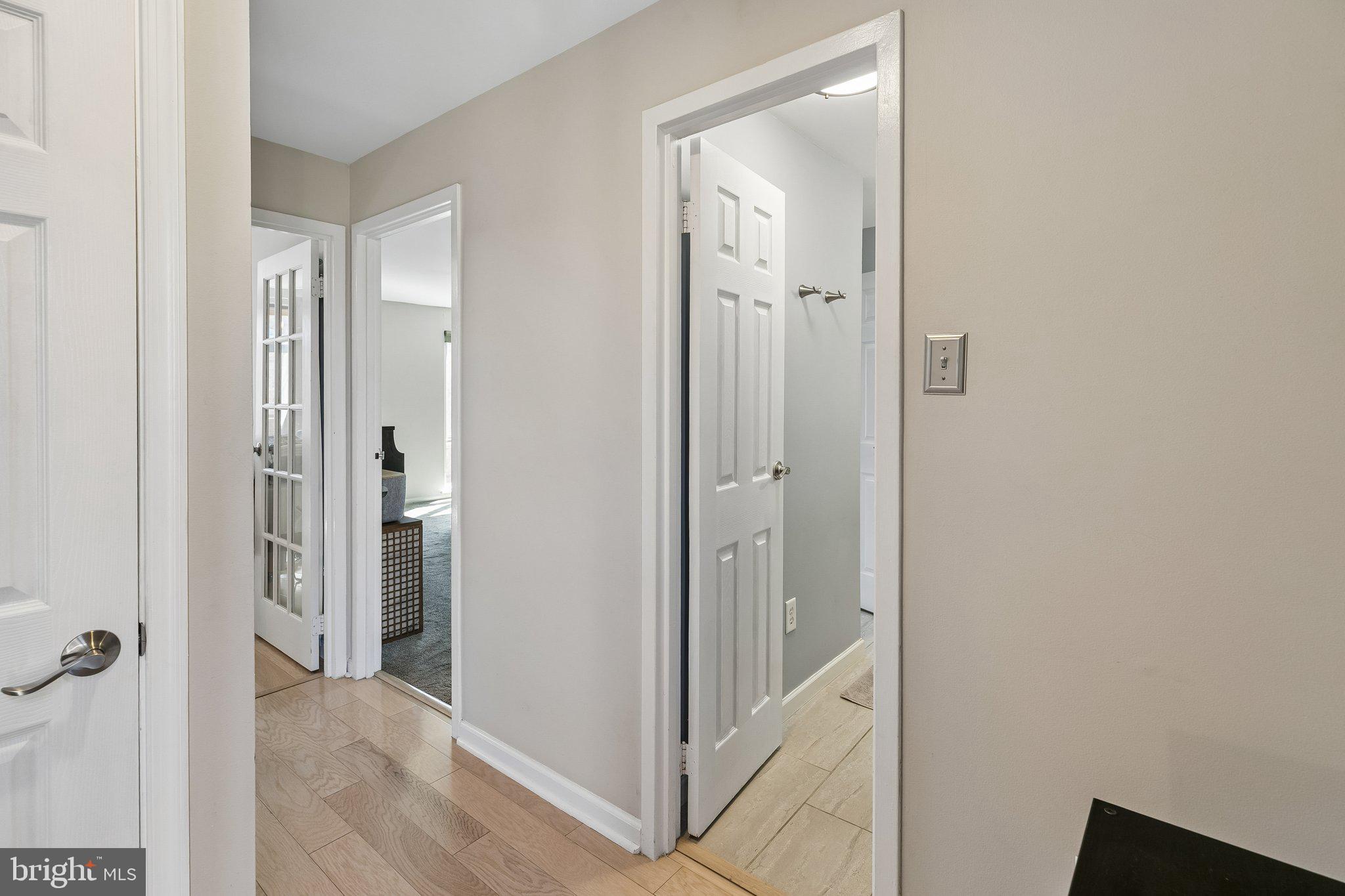 SOCIETY HILL - Residential