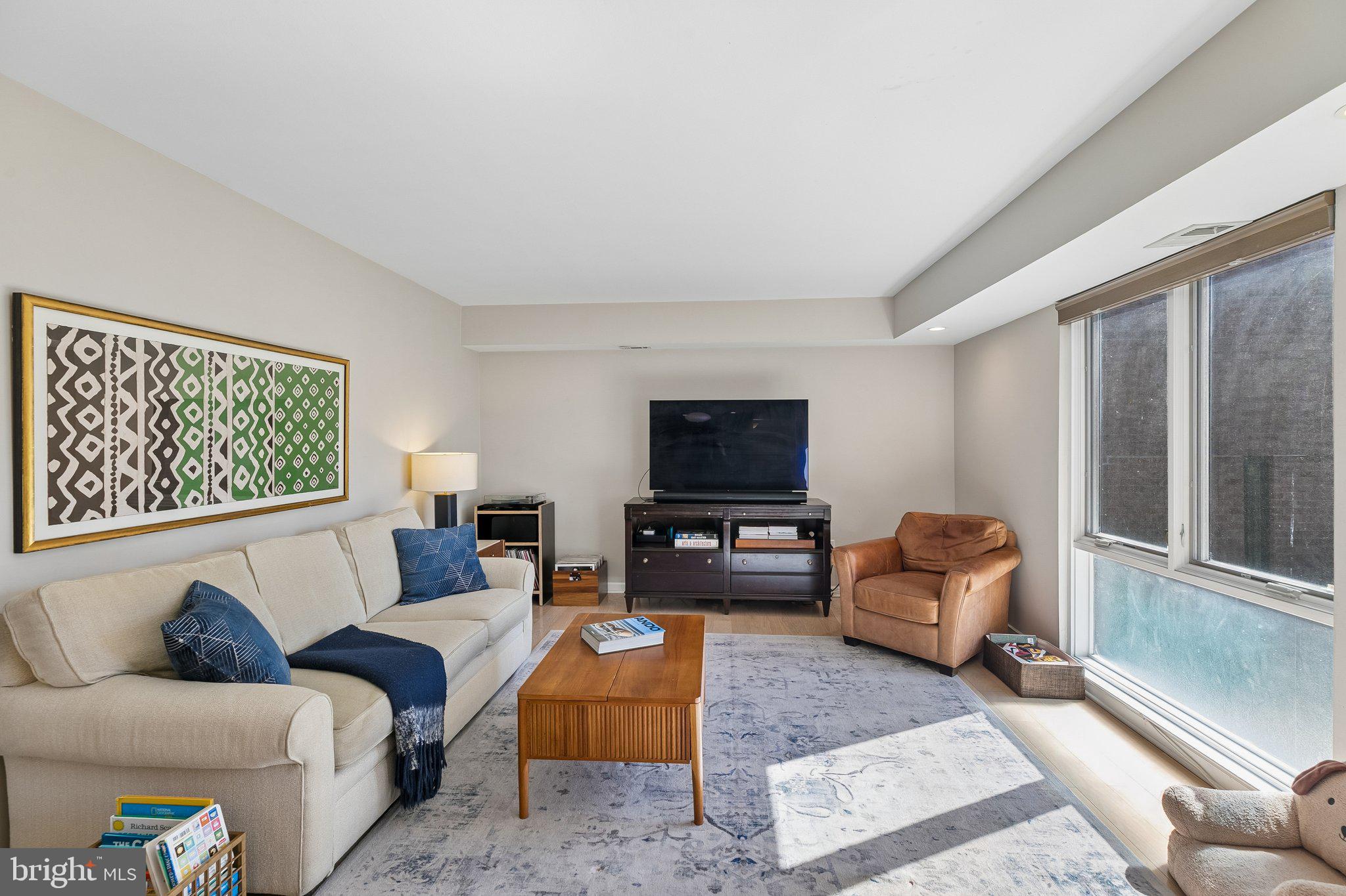 130 SPRUCE STREET 23B