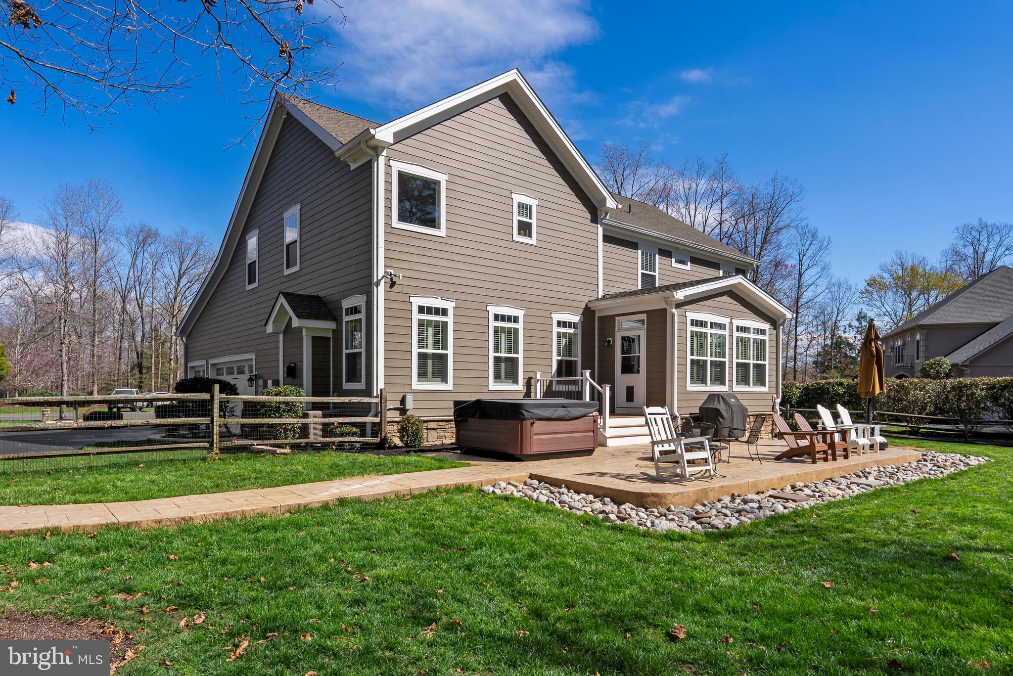 FAWN LAKE - Residential