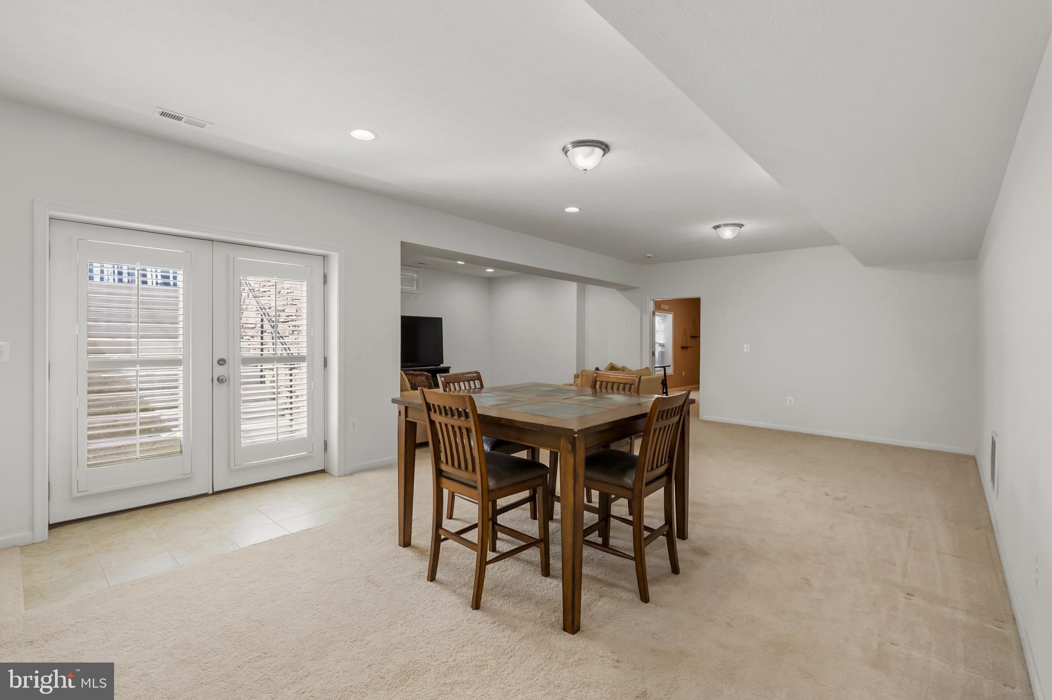 FAWN LAKE - Residential