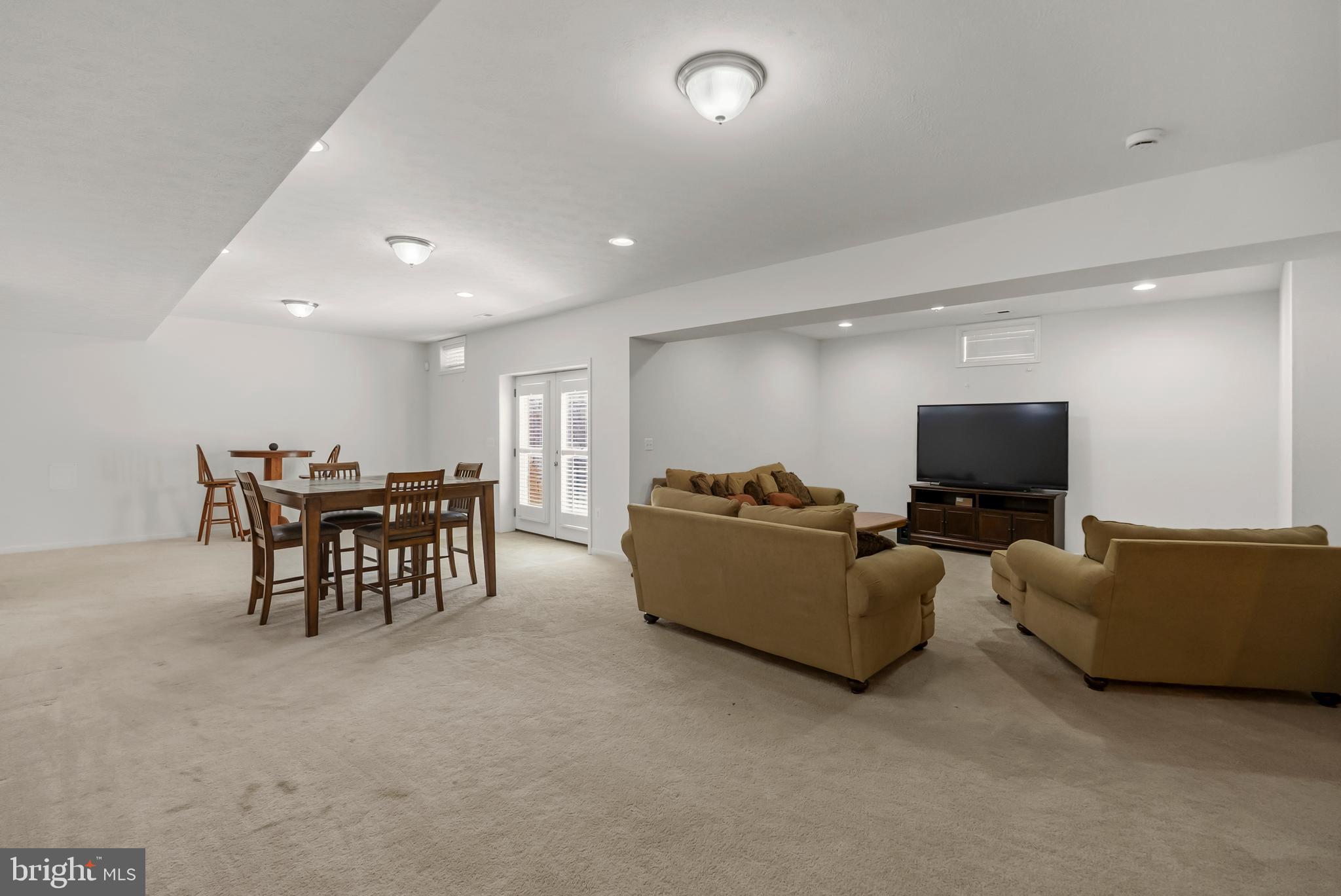 FAWN LAKE - Residential