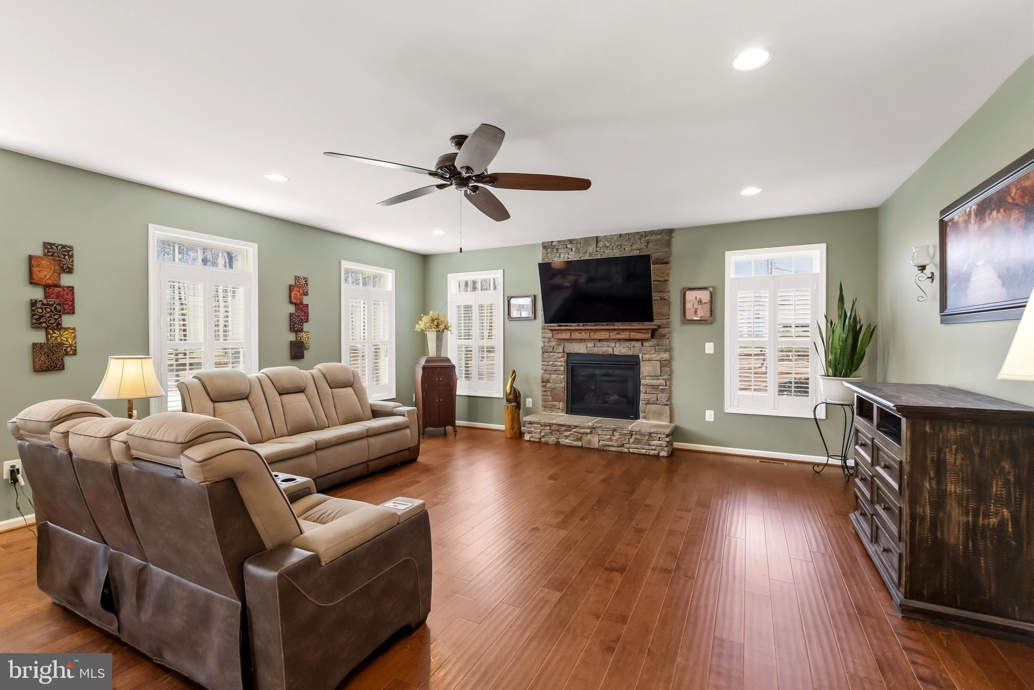 FAWN LAKE - Residential