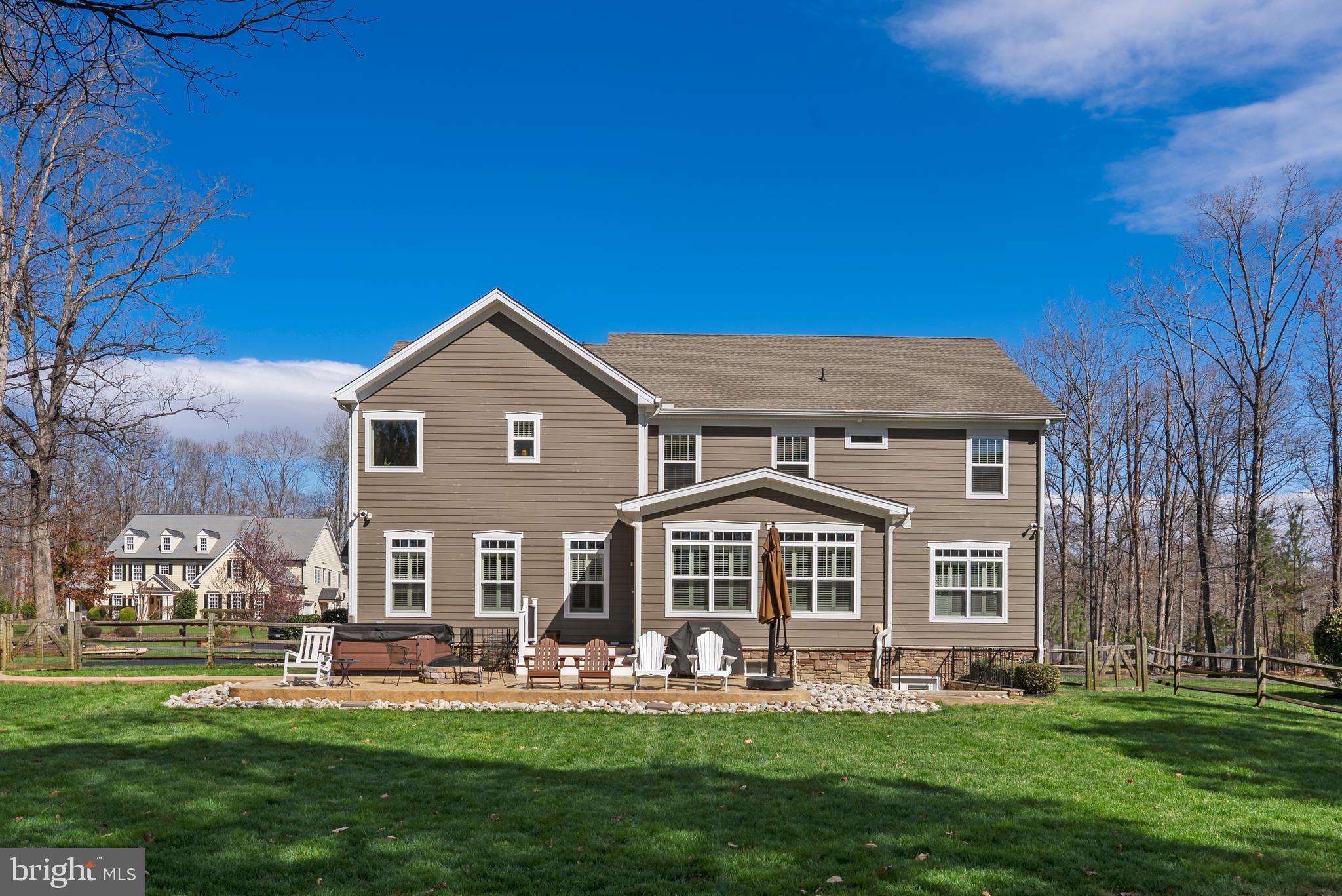 FAWN LAKE - Residential