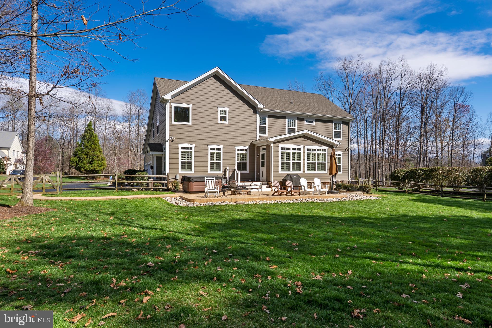 FAWN LAKE - Residential