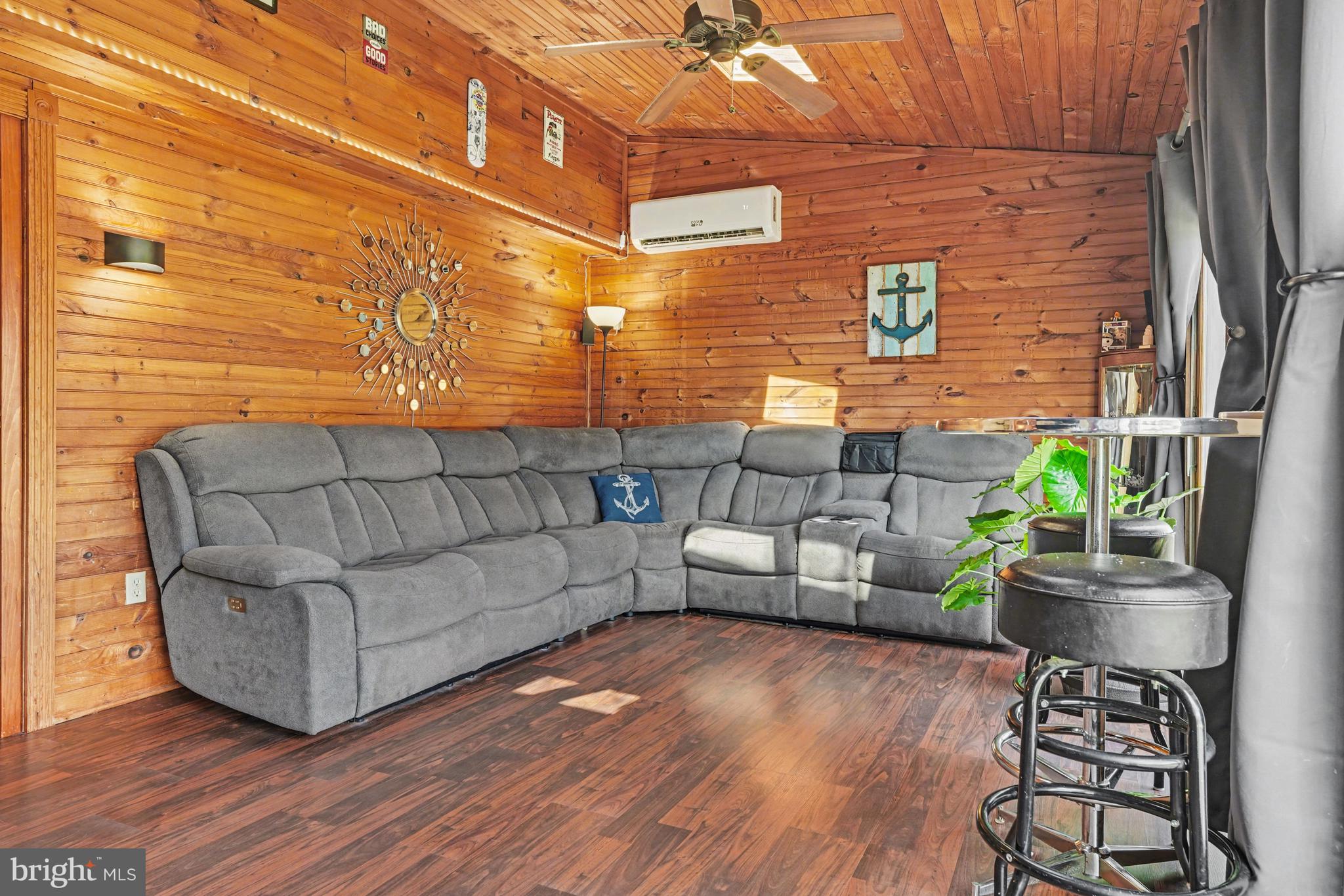 EAST COVENTRY - Residential