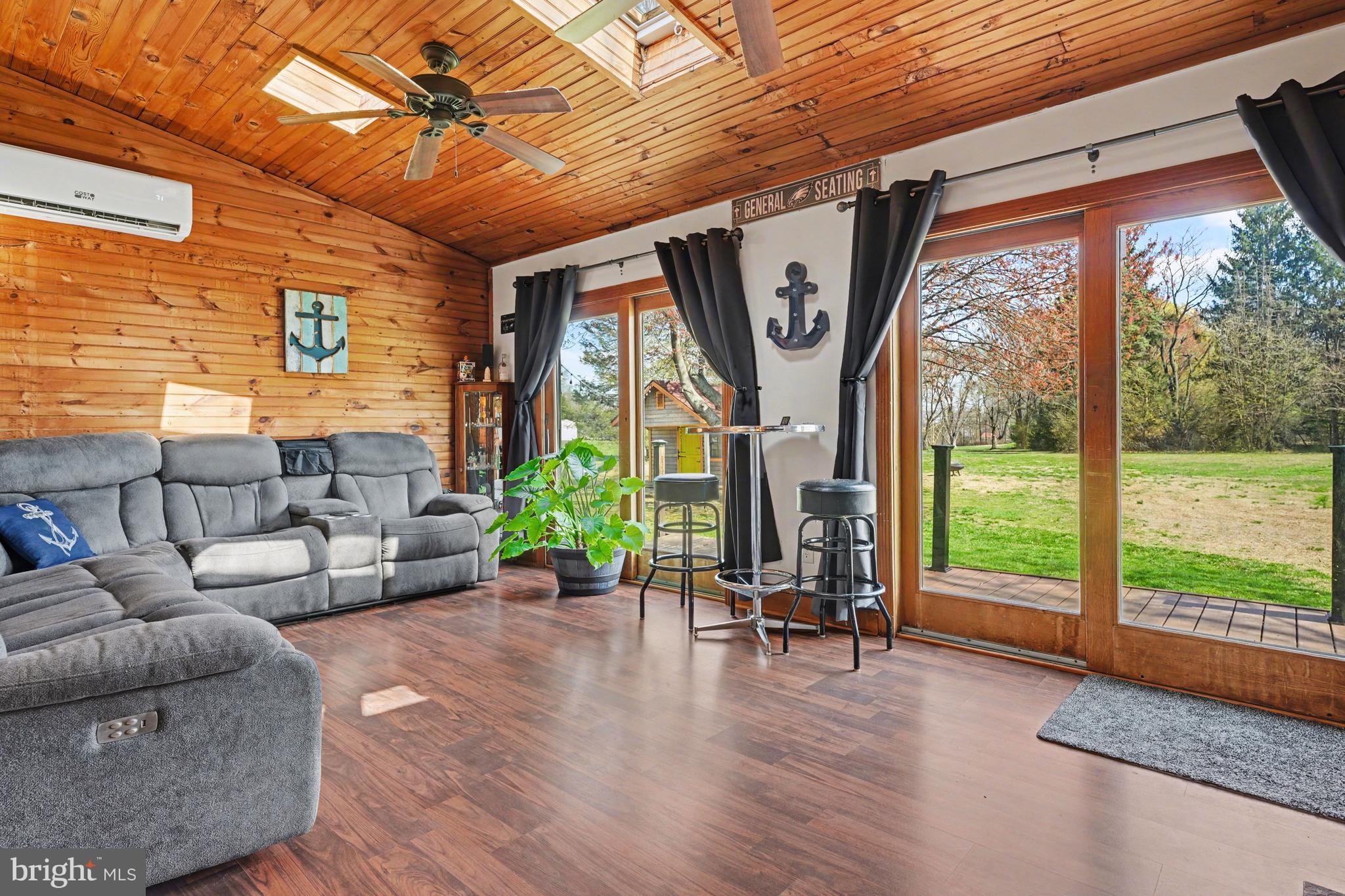 EAST COVENTRY - Residential