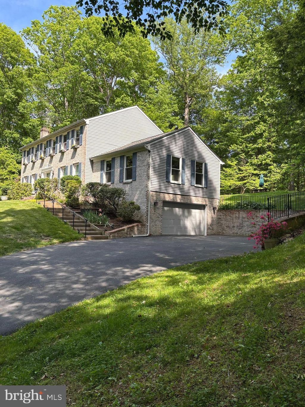 Photo of 10265 Greystone Road, MANASSAS, VA 20111 (MLS # VAPW2119882)
