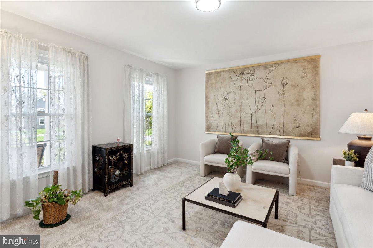 CRESTBROOK - Residential