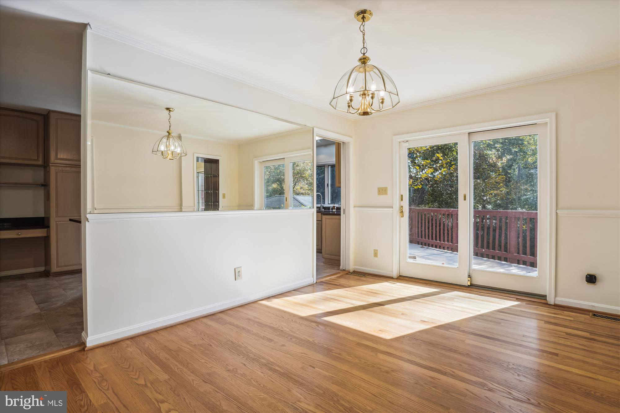 ARLINGWOOD - Residential Lease