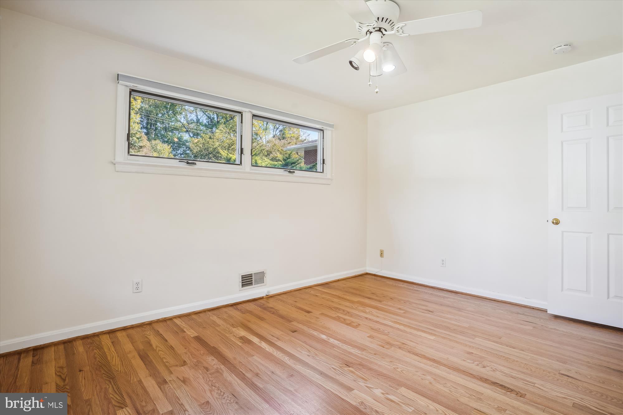 ARLINGWOOD - Residential Lease