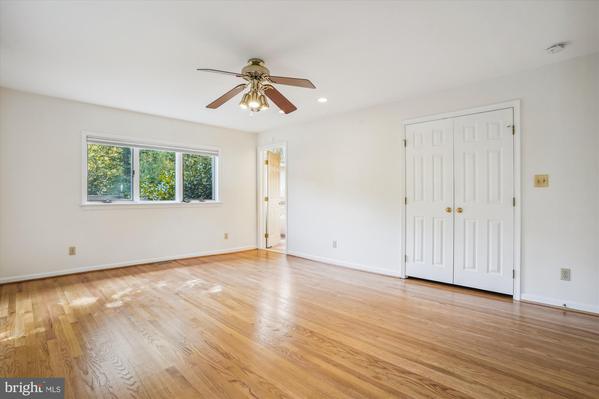 ARLINGWOOD - Residential Lease