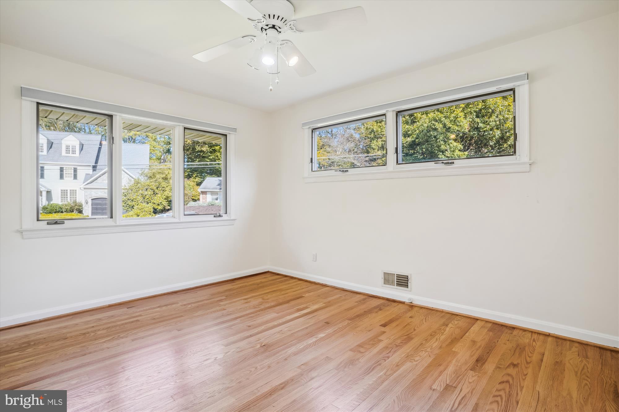 ARLINGWOOD - Residential Lease