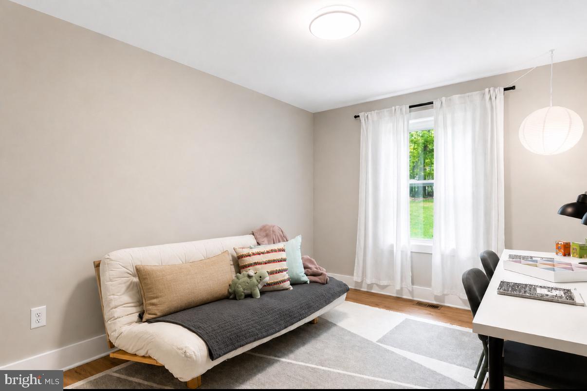 SHANNONDALE - Residential