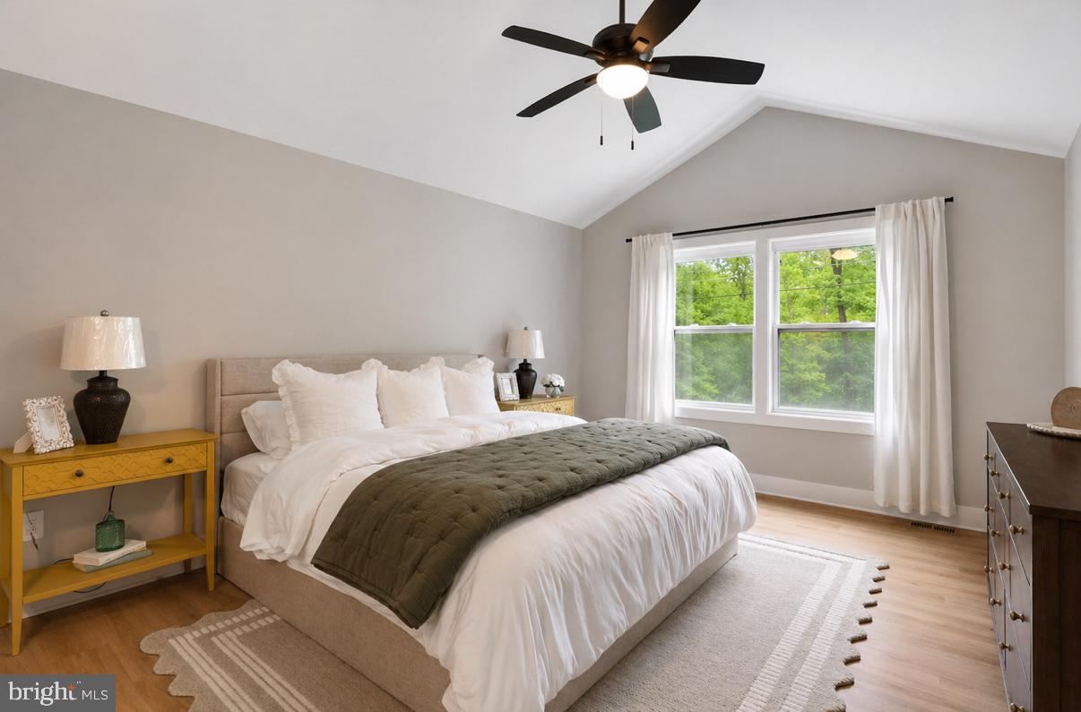 SHANNONDALE - Residential