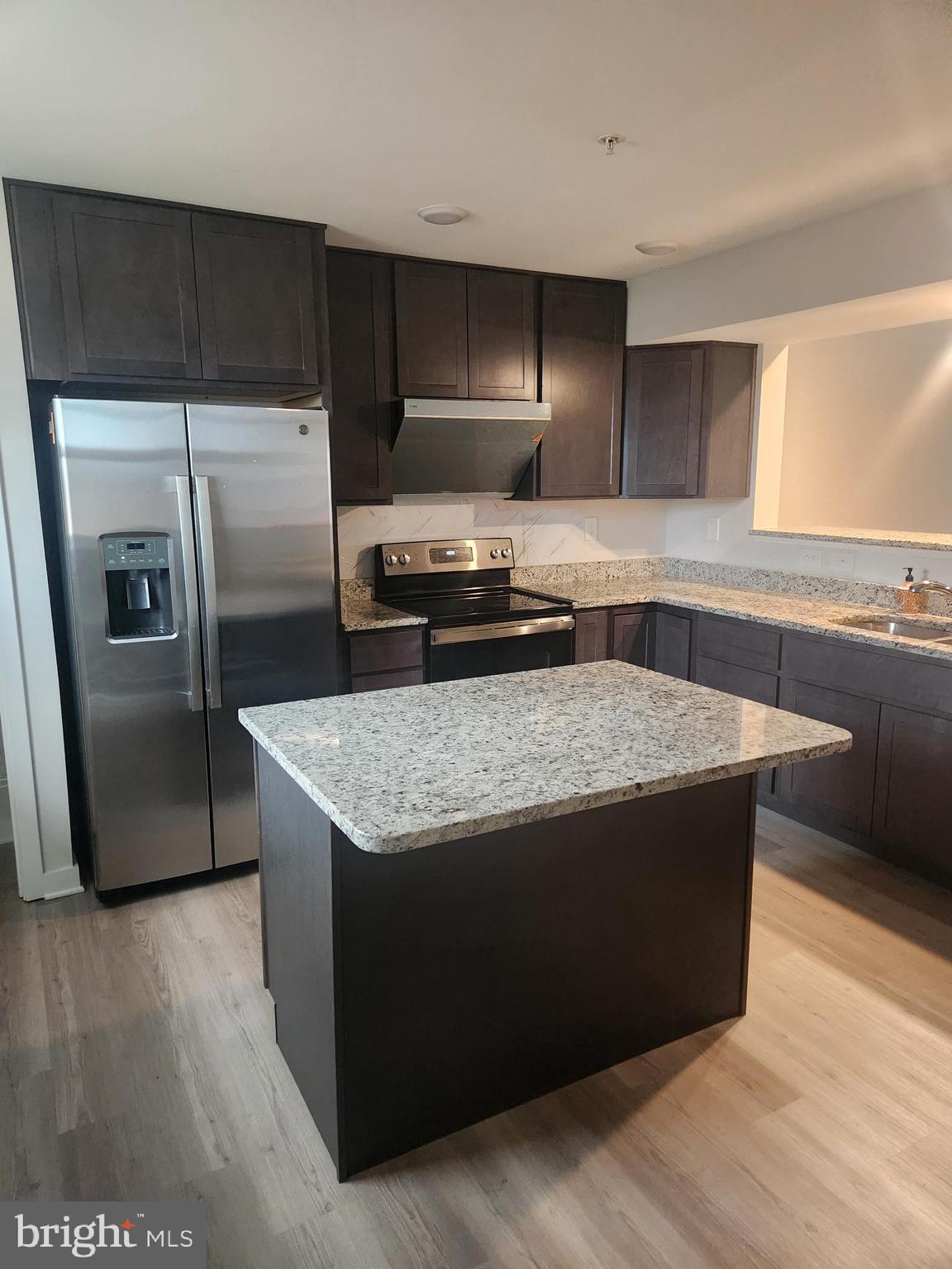 THE COMMUNITIES OF BURWELL - Residential Lease