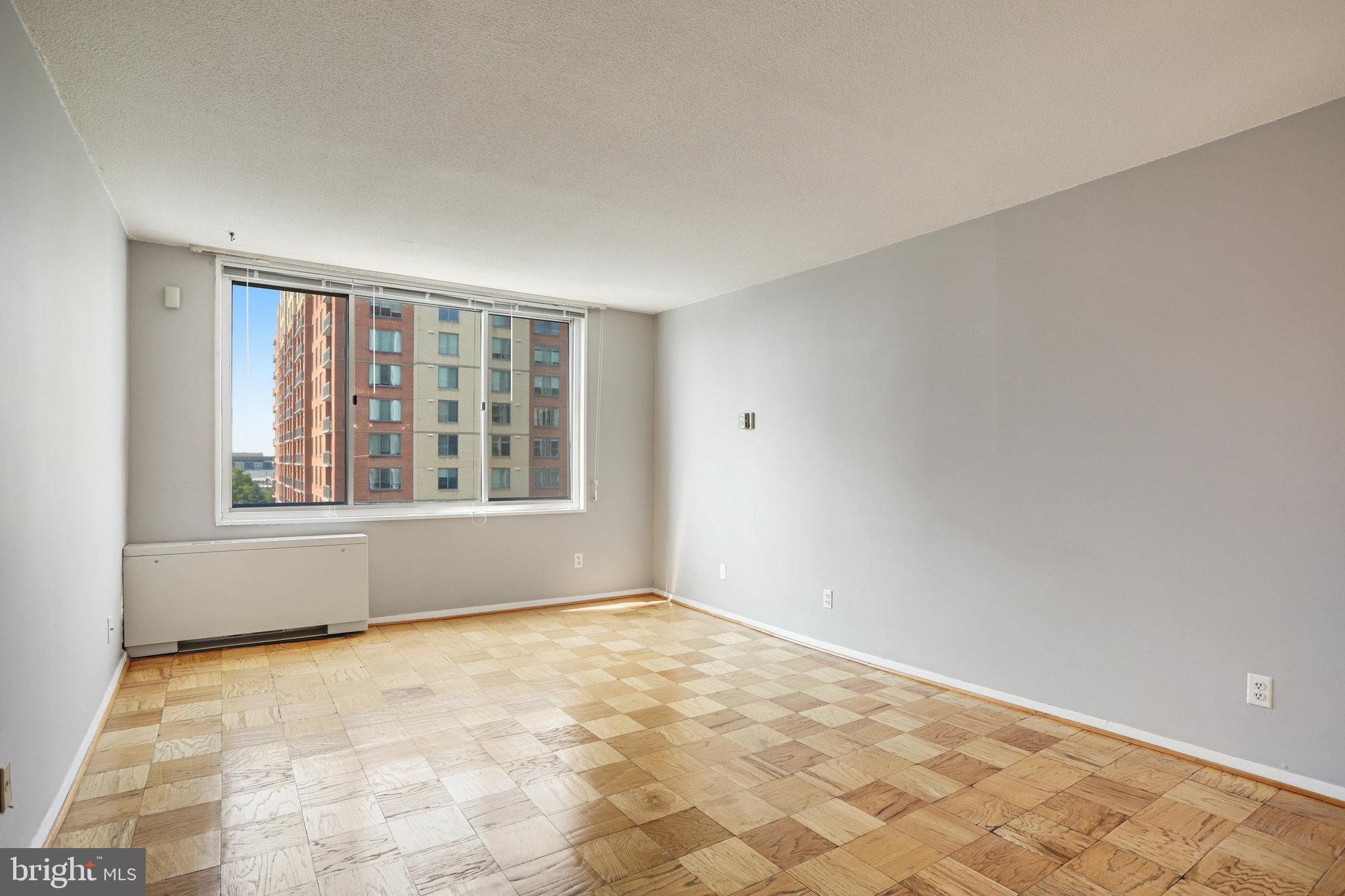 THE FORUM - Residential Lease