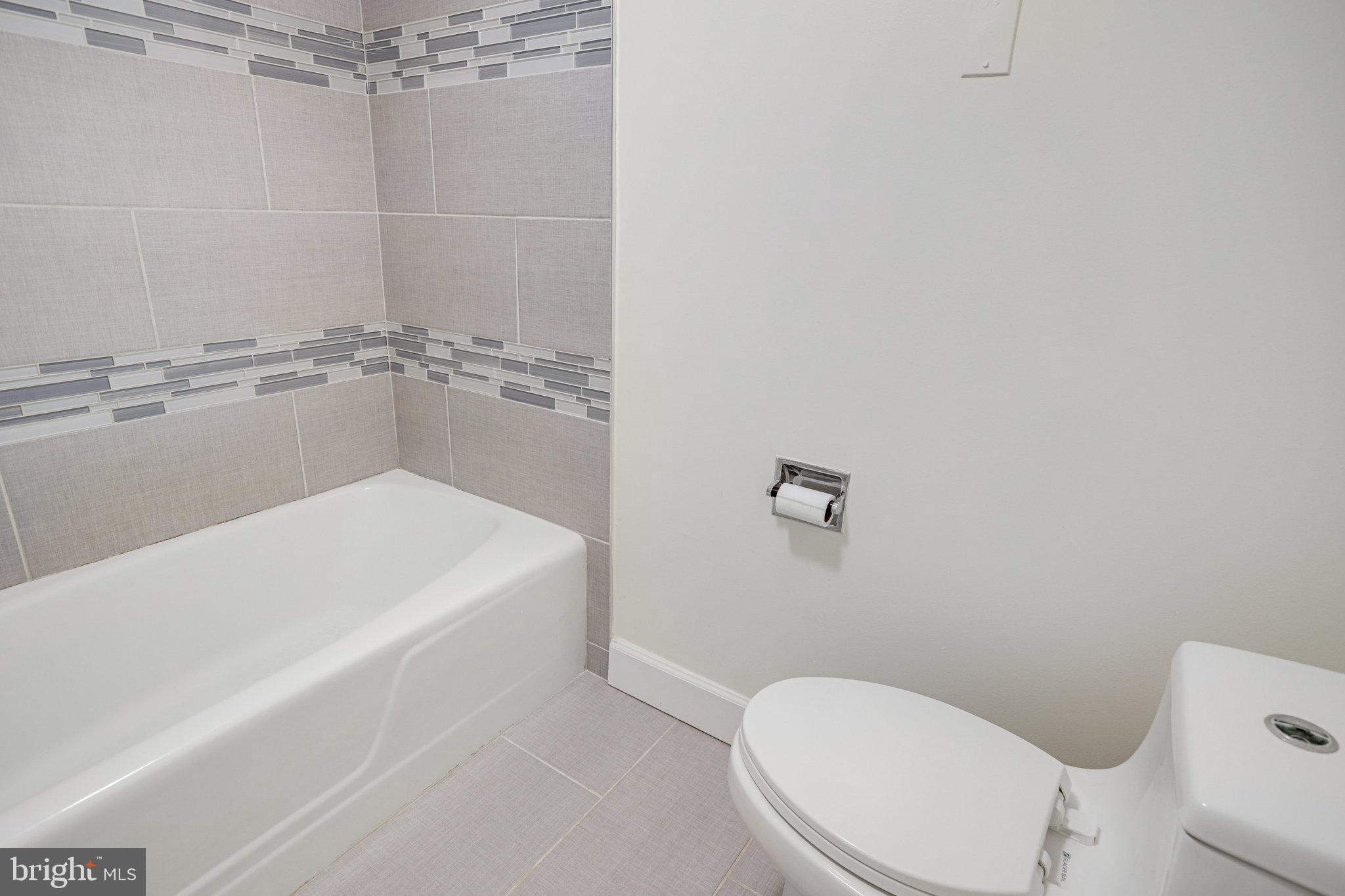 THE FORUM - Residential Lease