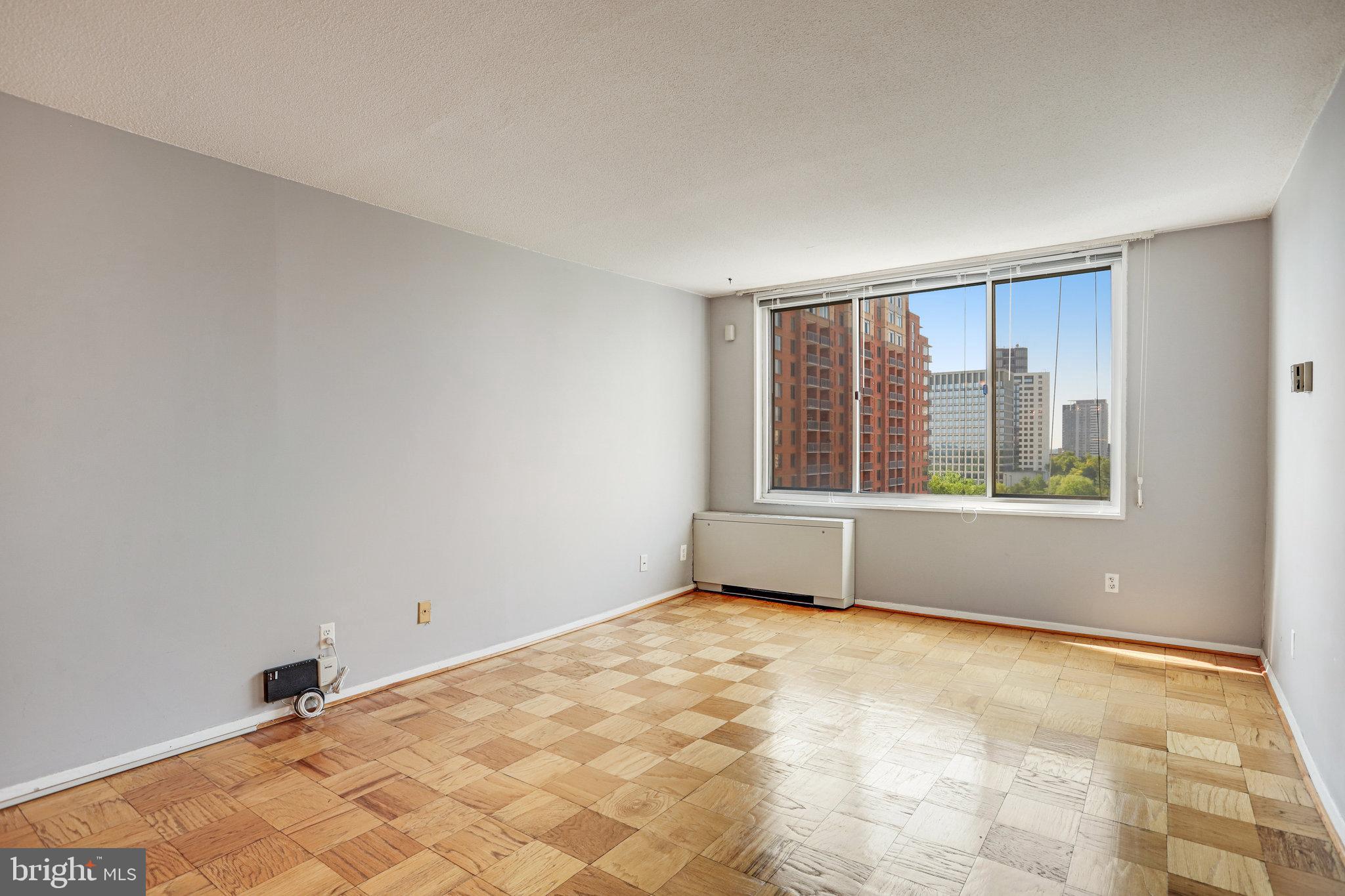 THE FORUM - Residential Lease