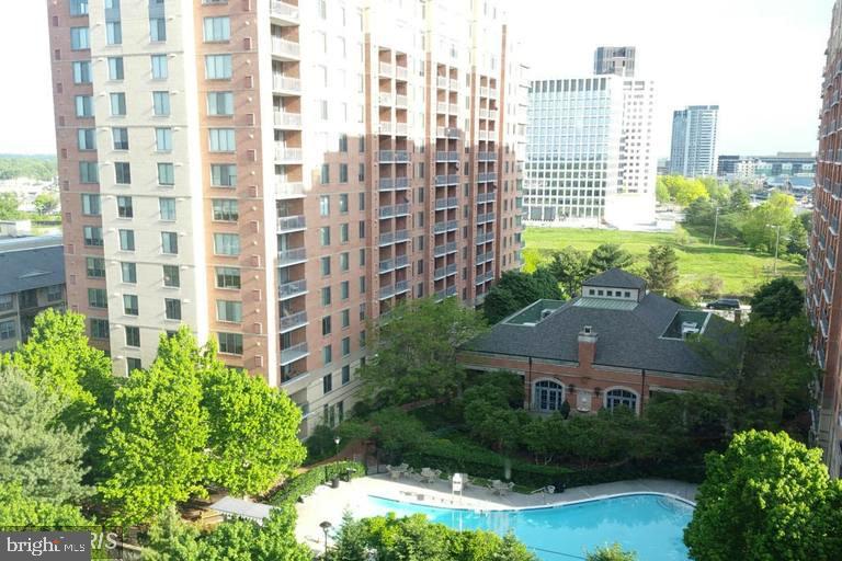 THE FORUM - Residential Lease