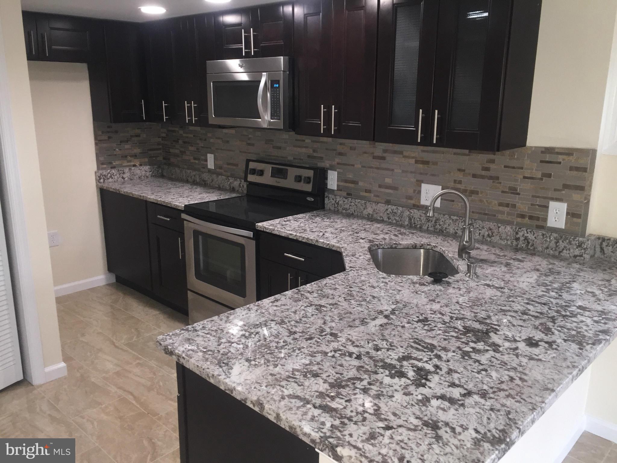 MARLTON - Residential