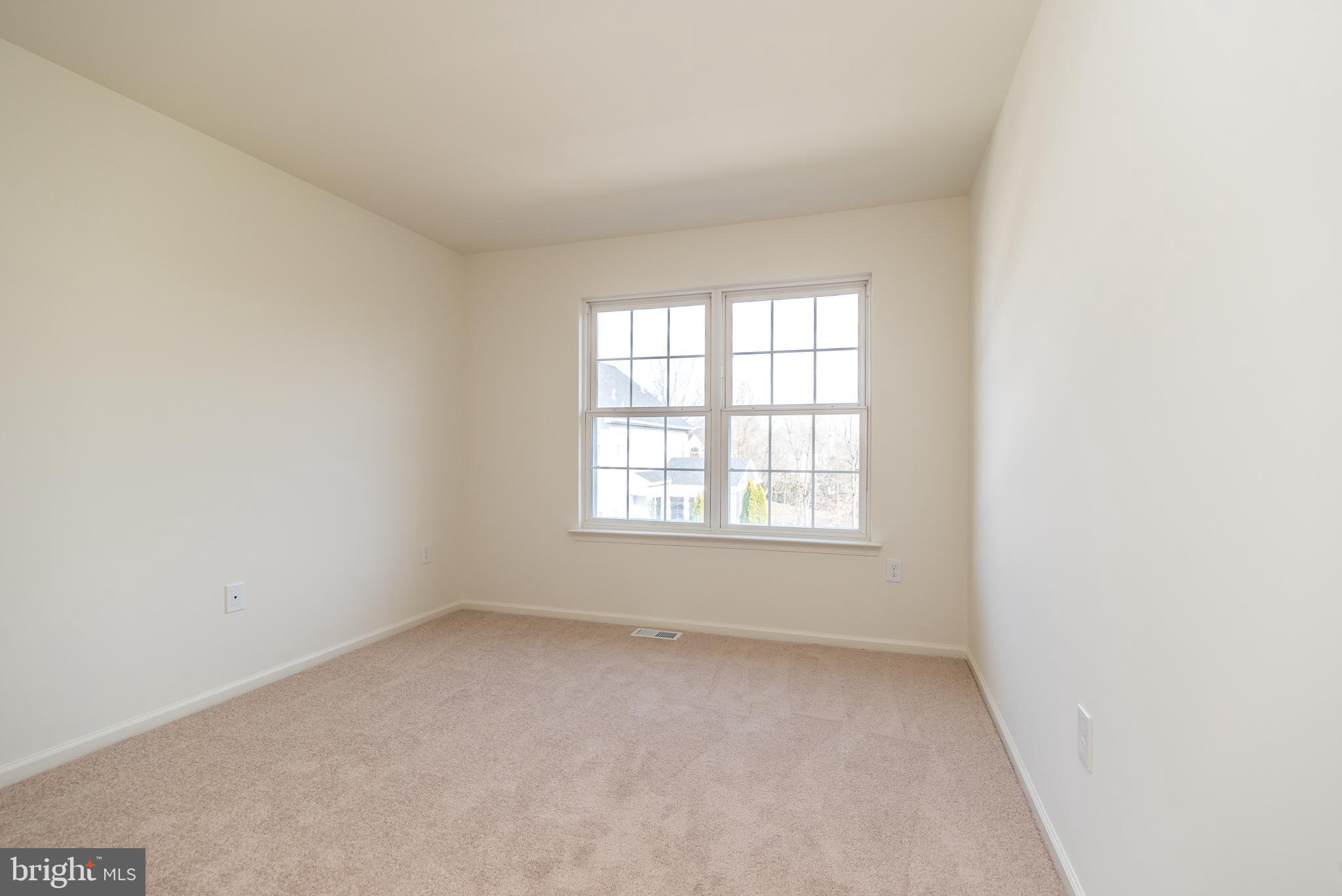 WARRINGTON HUNT - Residential