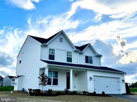 Photo of 157 Stirrup Lane #LOT 49, Marietta, PA 17547 (MLS # PALA2048986)