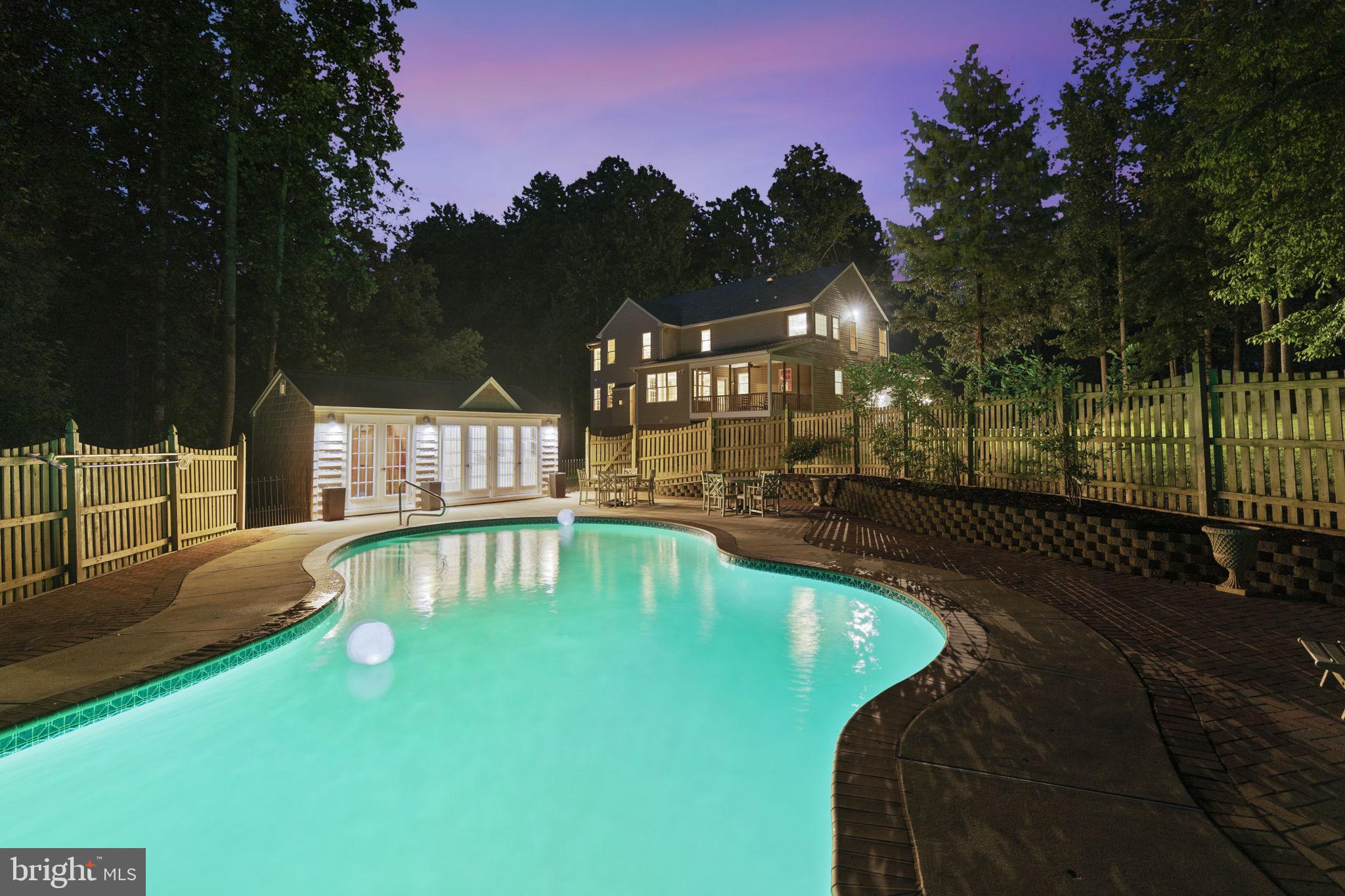 TRI-VIEW ESTATES - Residential