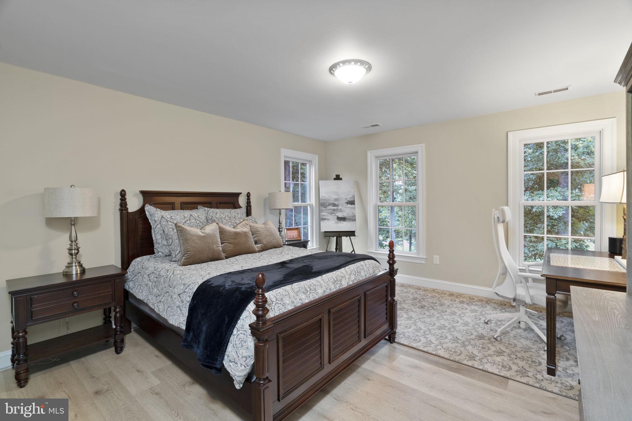 TRI-VIEW ESTATES - Residential