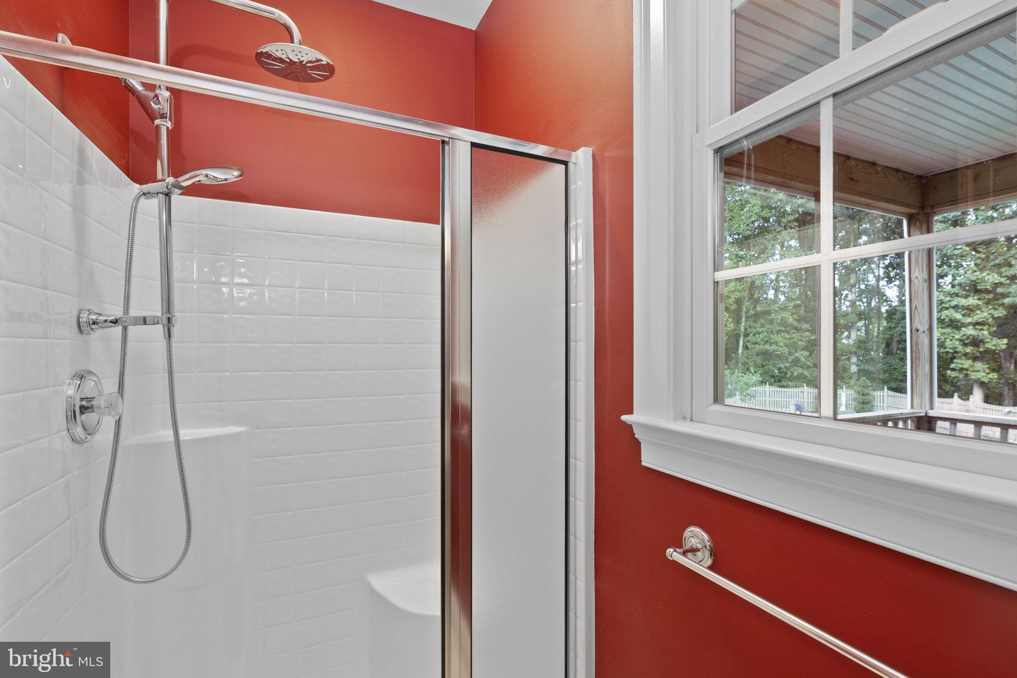 TRI-VIEW ESTATES - Residential