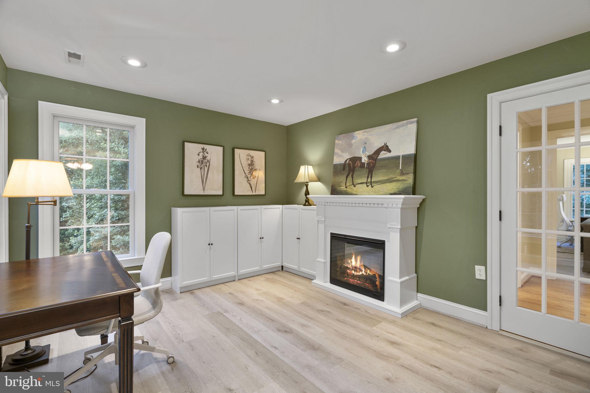 TRI-VIEW ESTATES - Residential