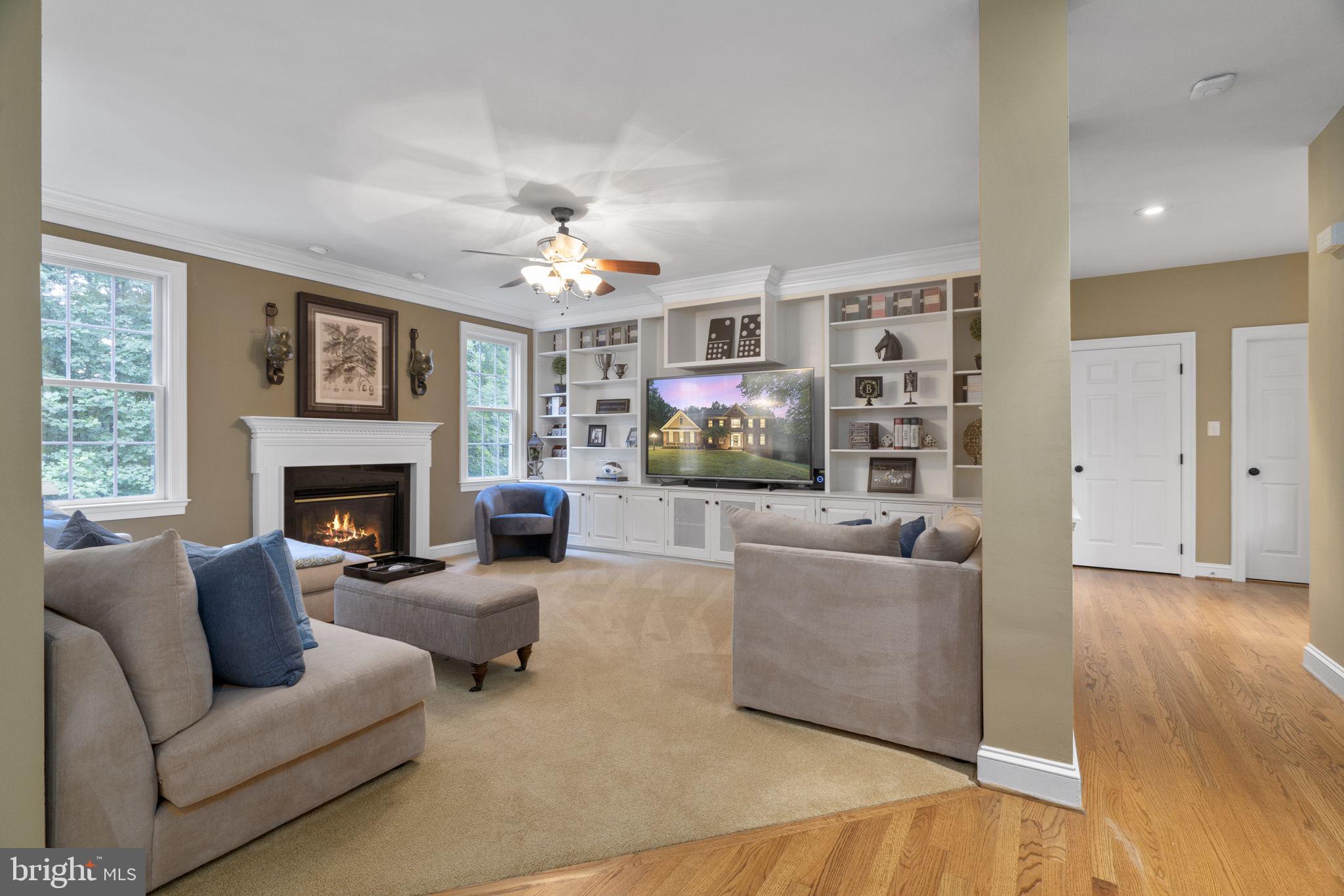 TRI-VIEW ESTATES - Residential