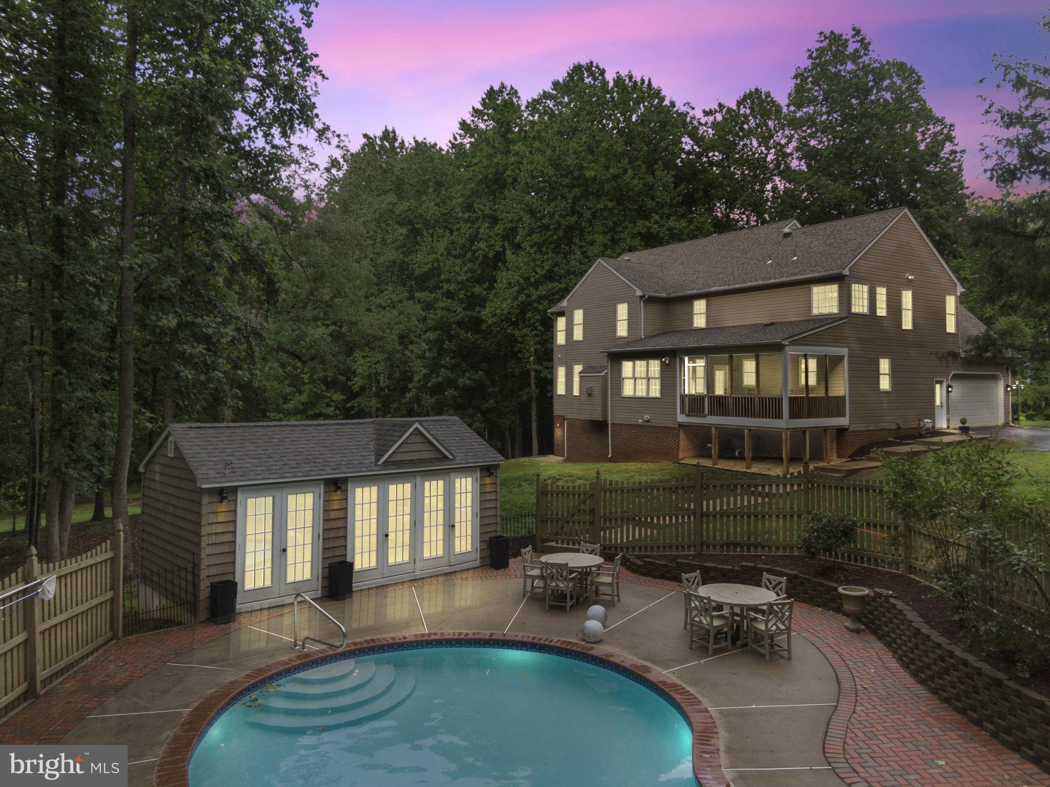 TRI-VIEW ESTATES - Residential