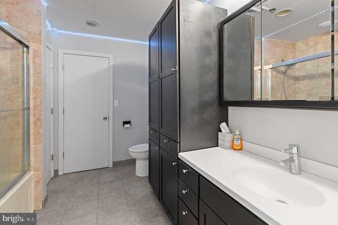 CALLOWHILL - Residential