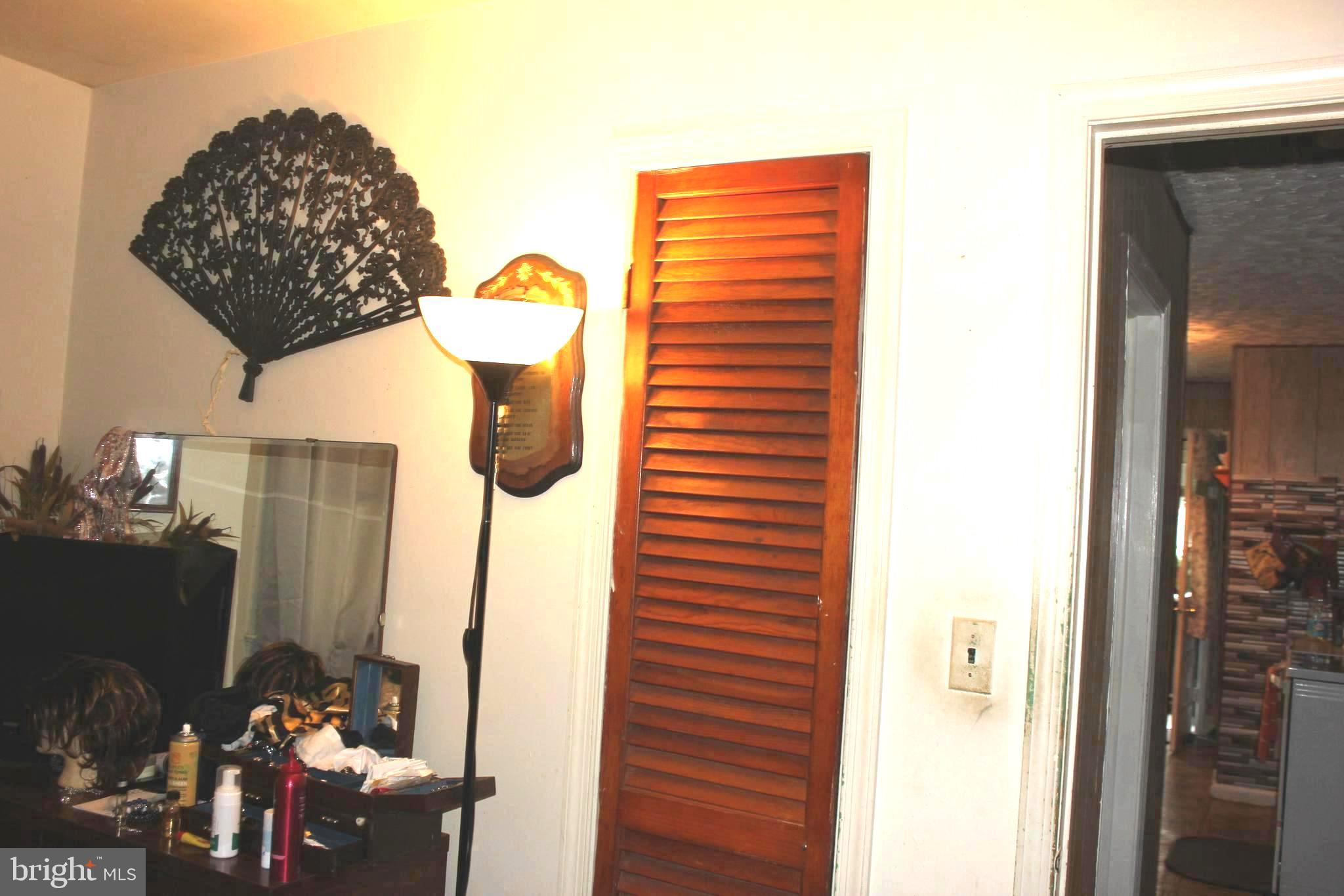 IDLEWOOD ACRES - Residential