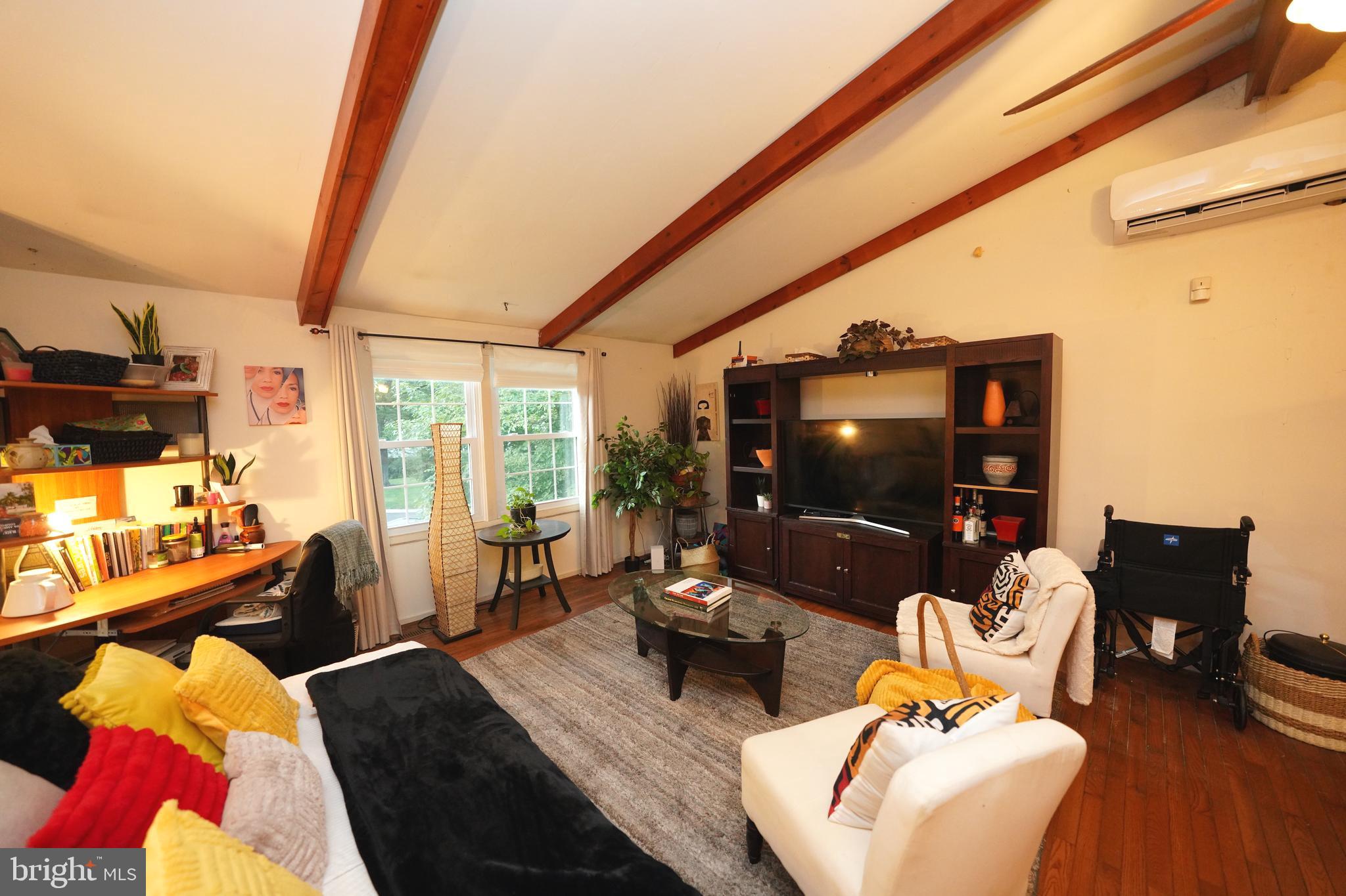 OWEN BROWN WOODS - Residential