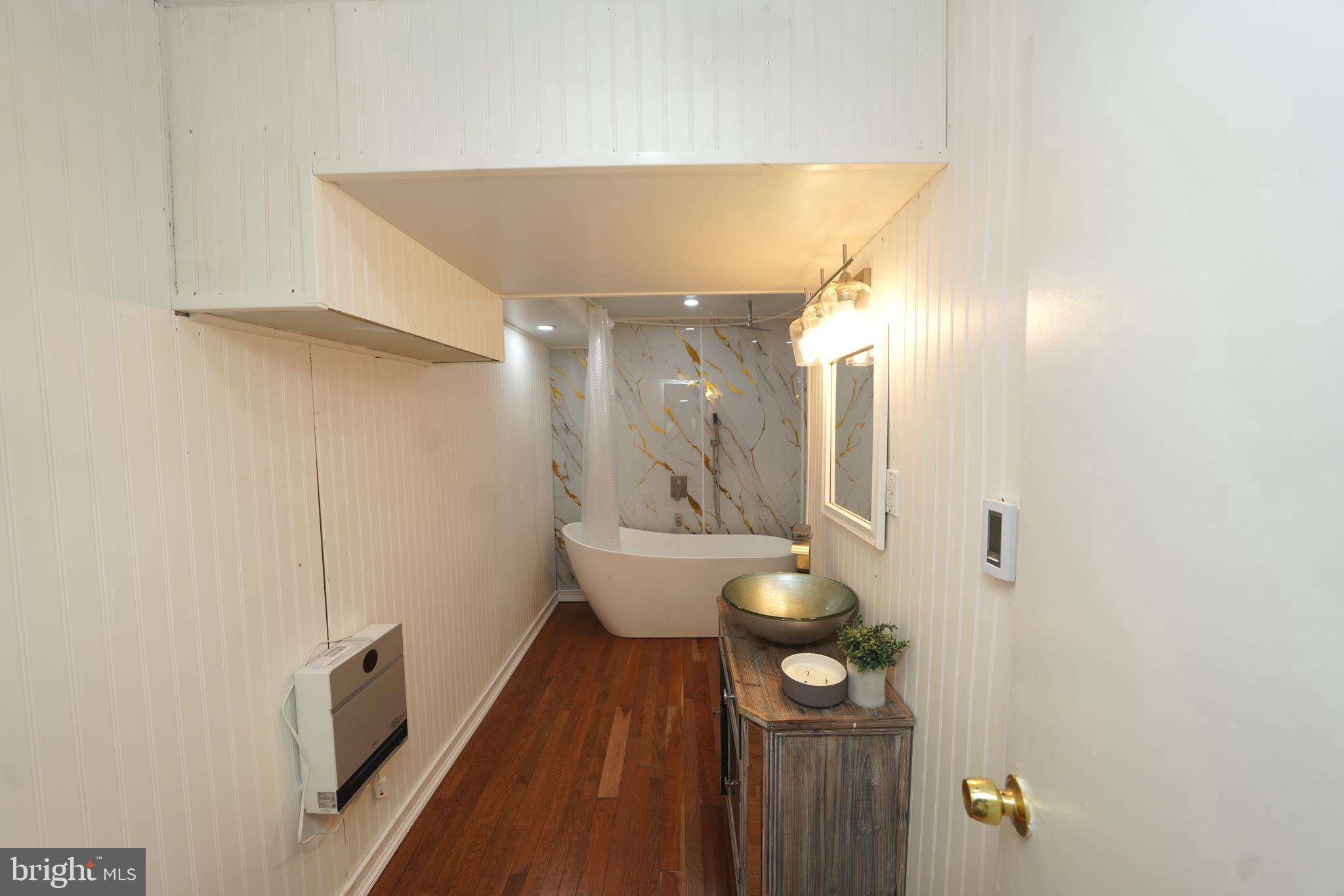 OWEN BROWN WOODS - Residential