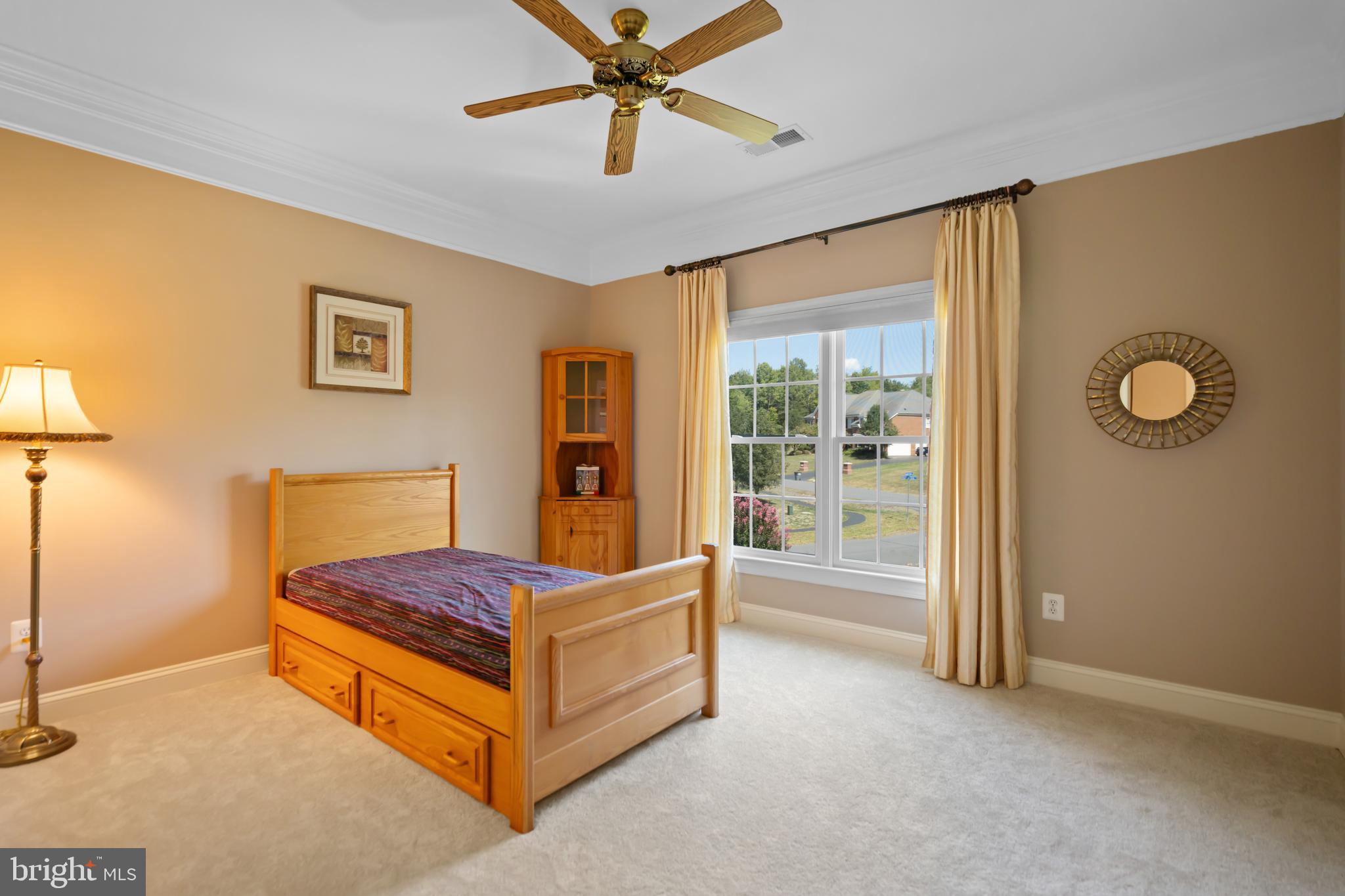 CEDAR CREST - Residential