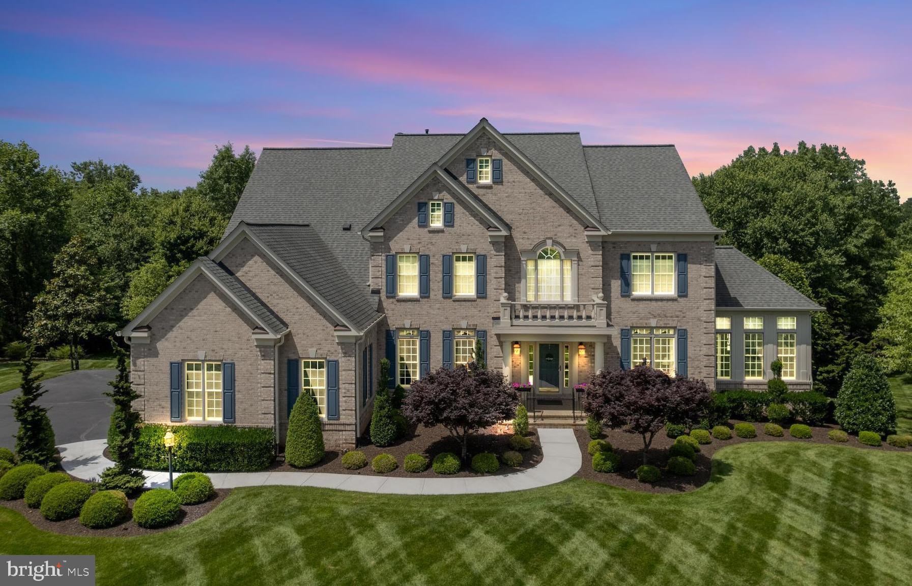 CEDAR CREST - Residential