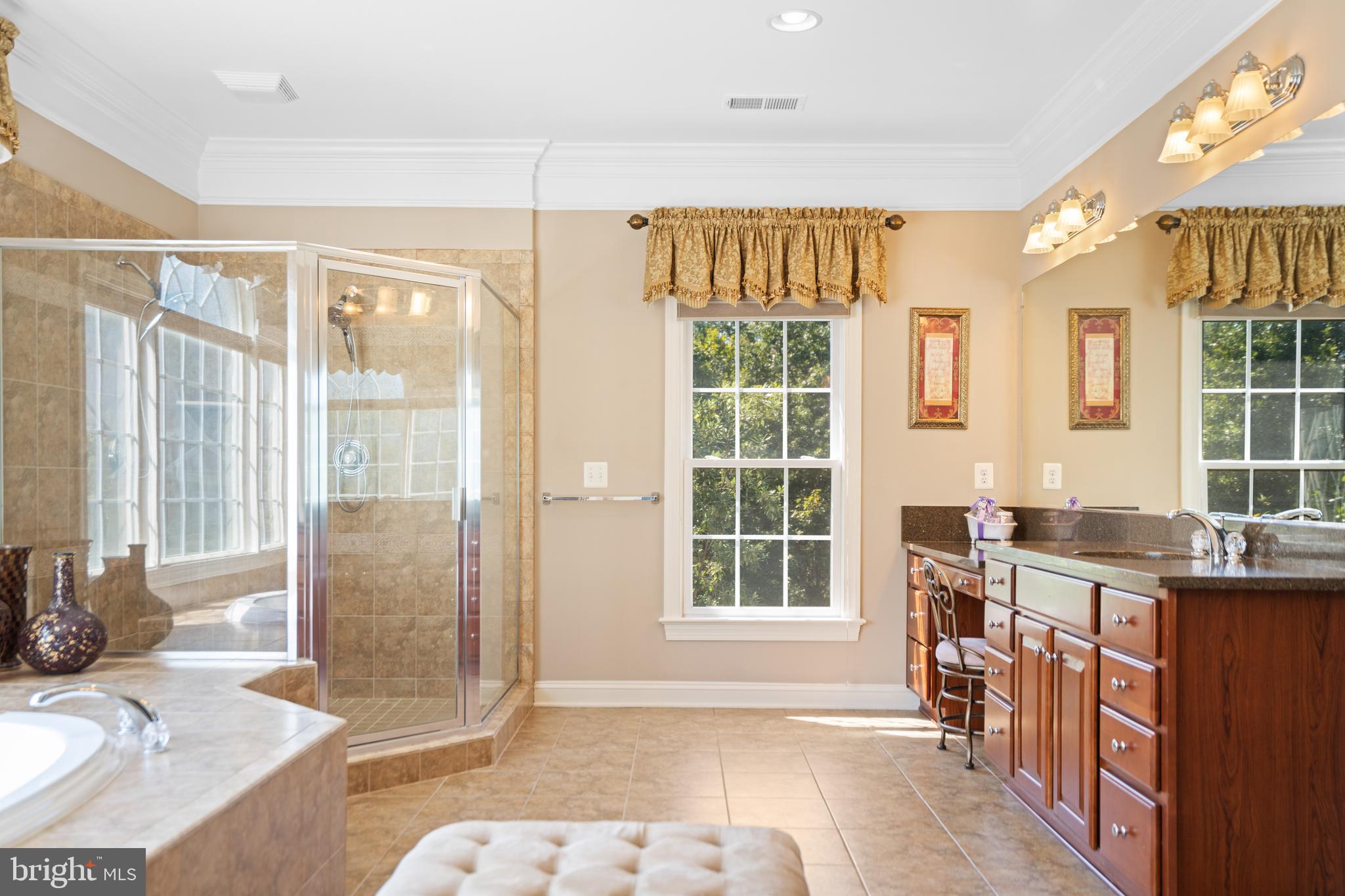 CEDAR CREST - Residential